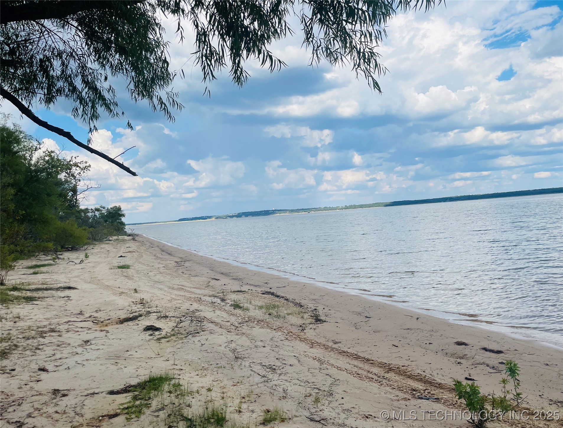 1508 Sikes Lane Property Photo 3