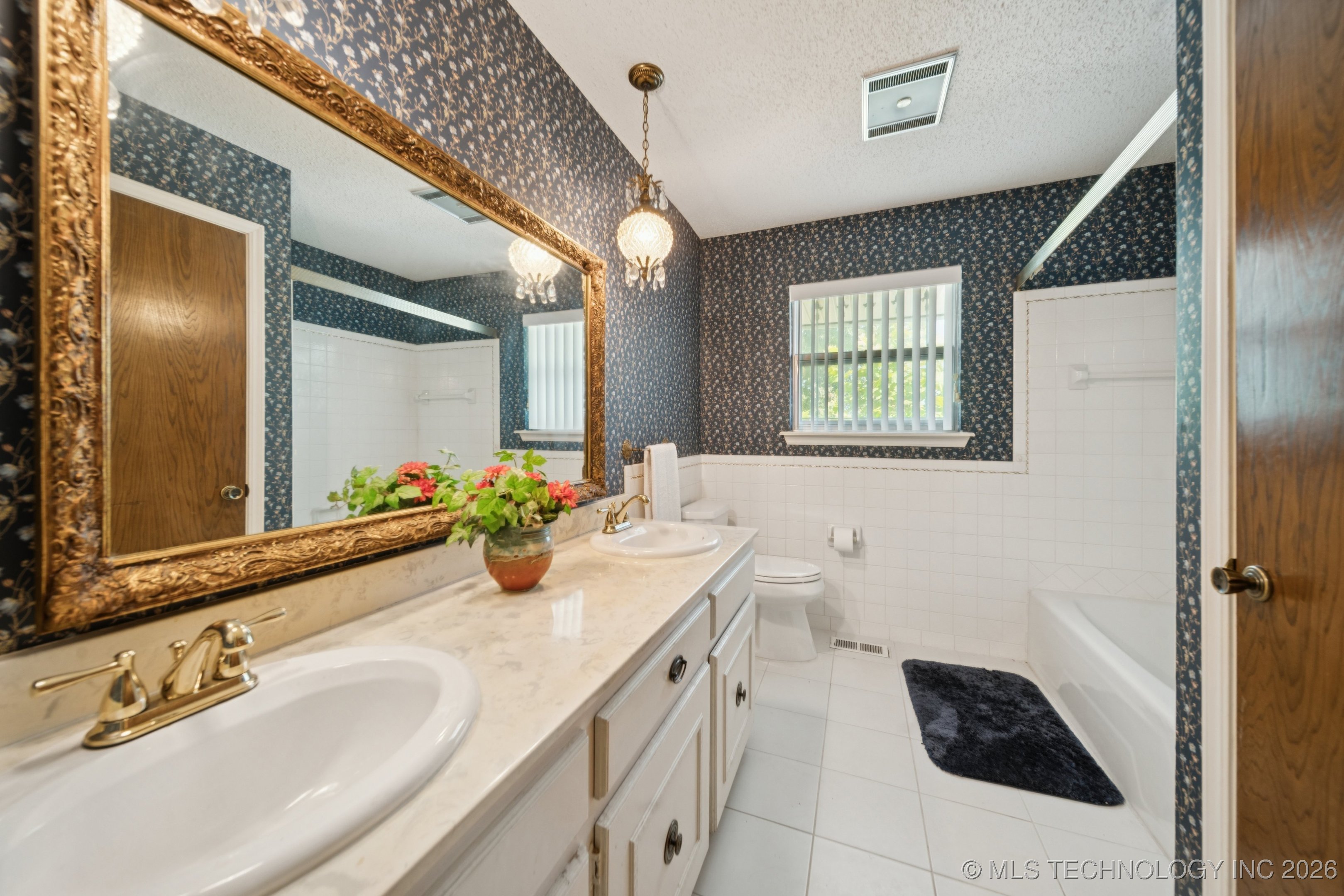 10805 E 470 Road Property Photo 33