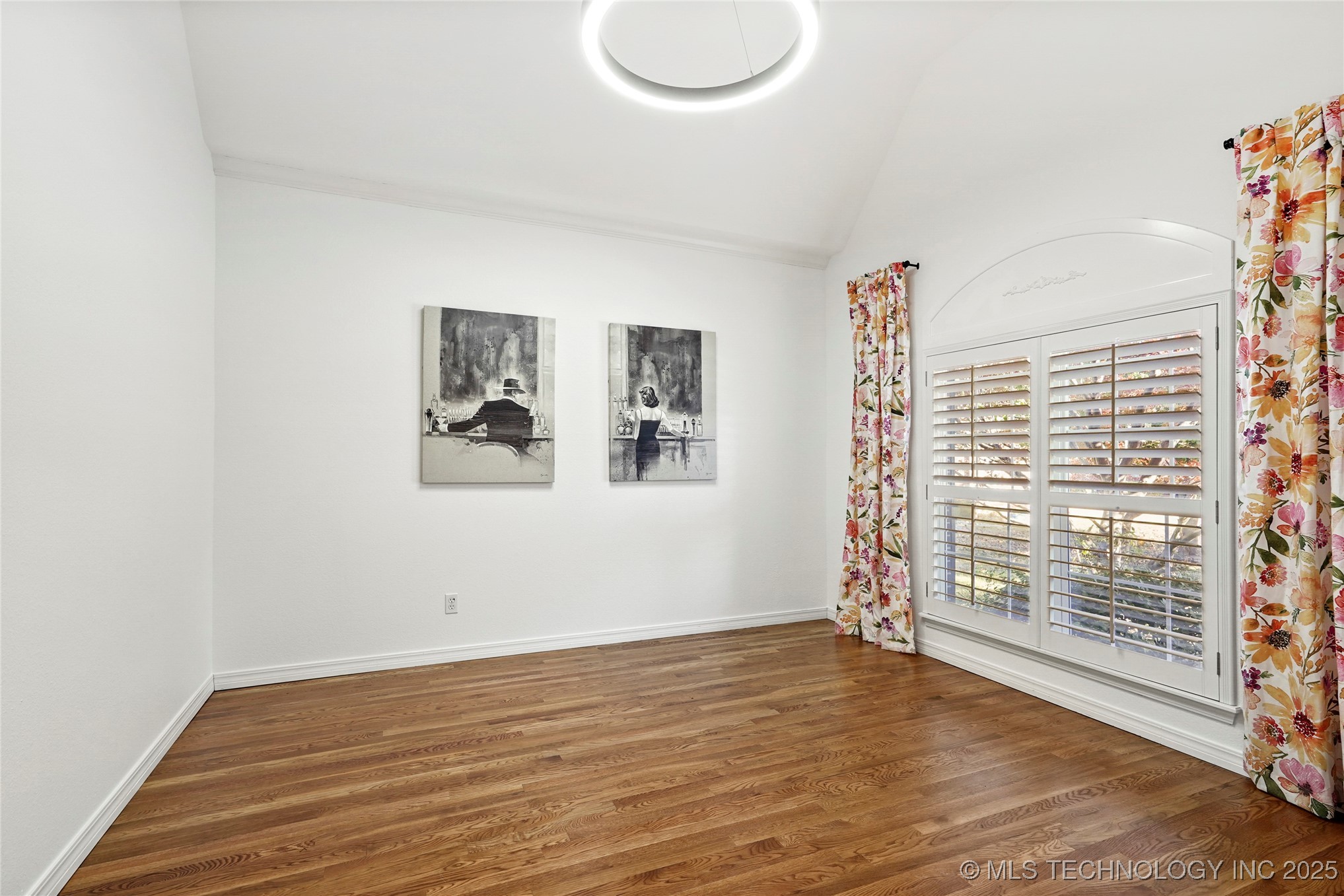 3810 S Palm Avenue Property Photo 4