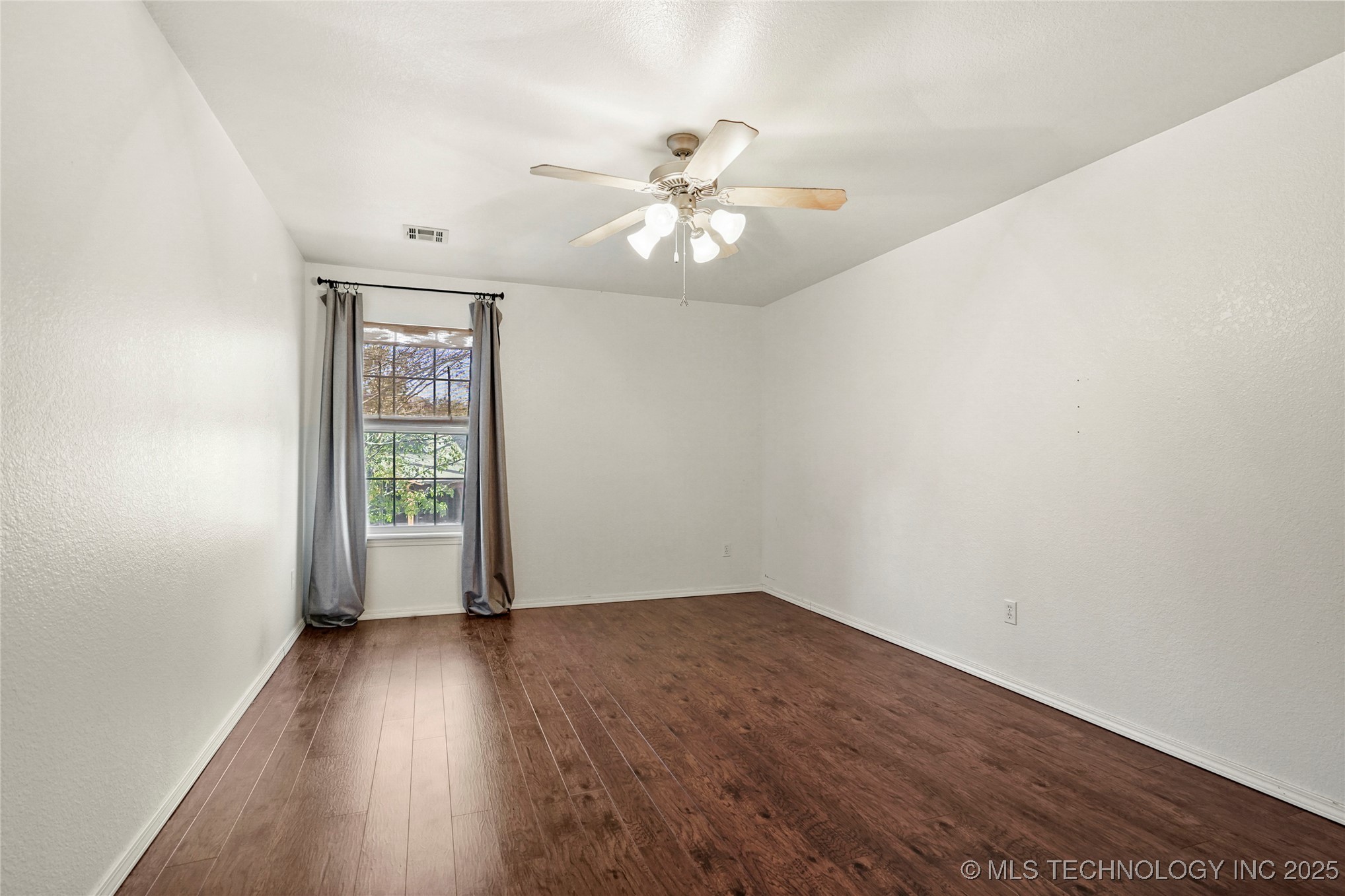 3810 S Palm Avenue Property Photo 20