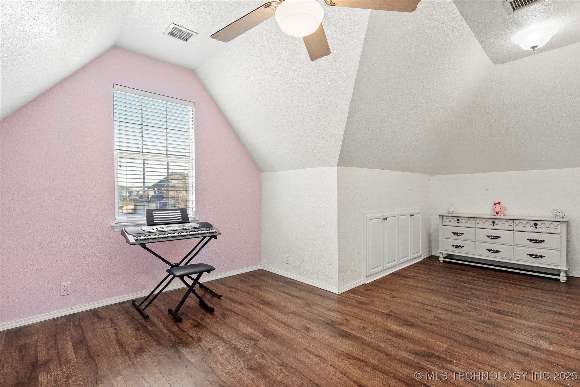 3810 S Palm Avenue Property Photo 26