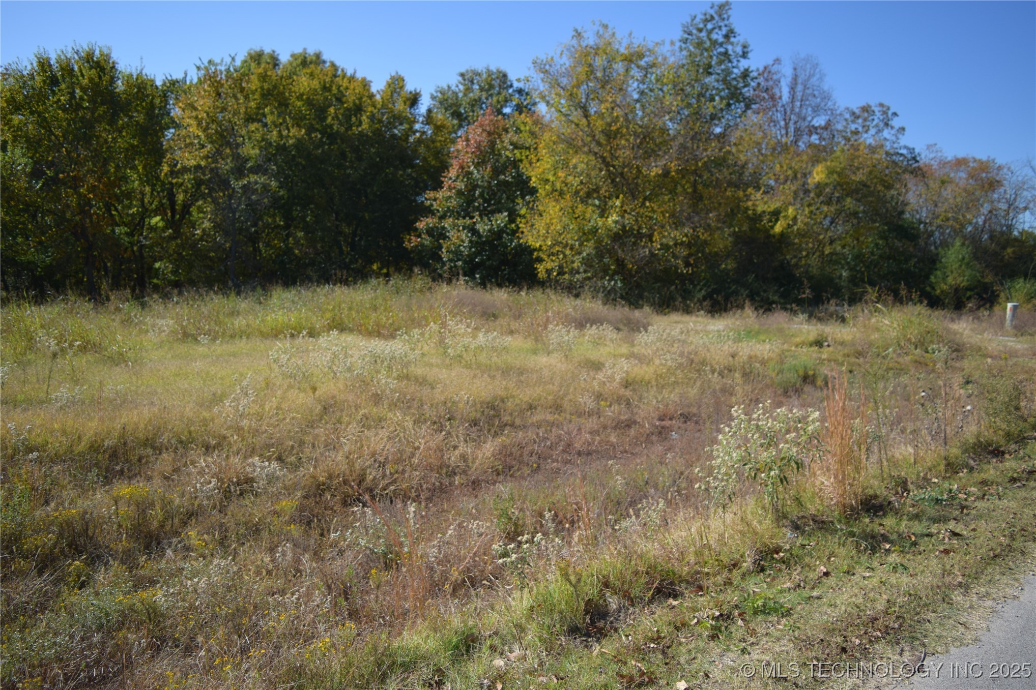 293rd Avenue E Property Photo 4