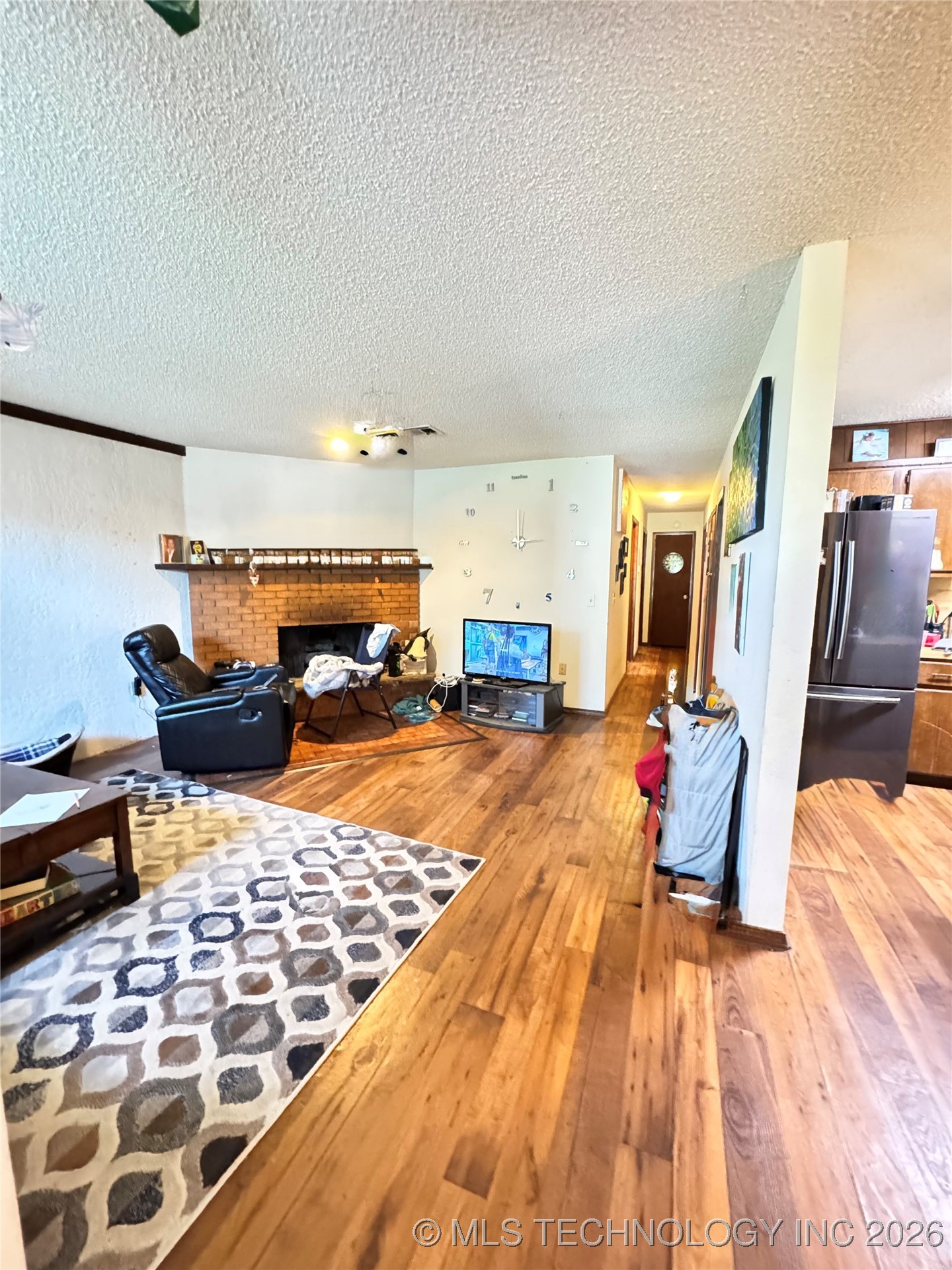 4517 S Gum Avenue Property Photo 6