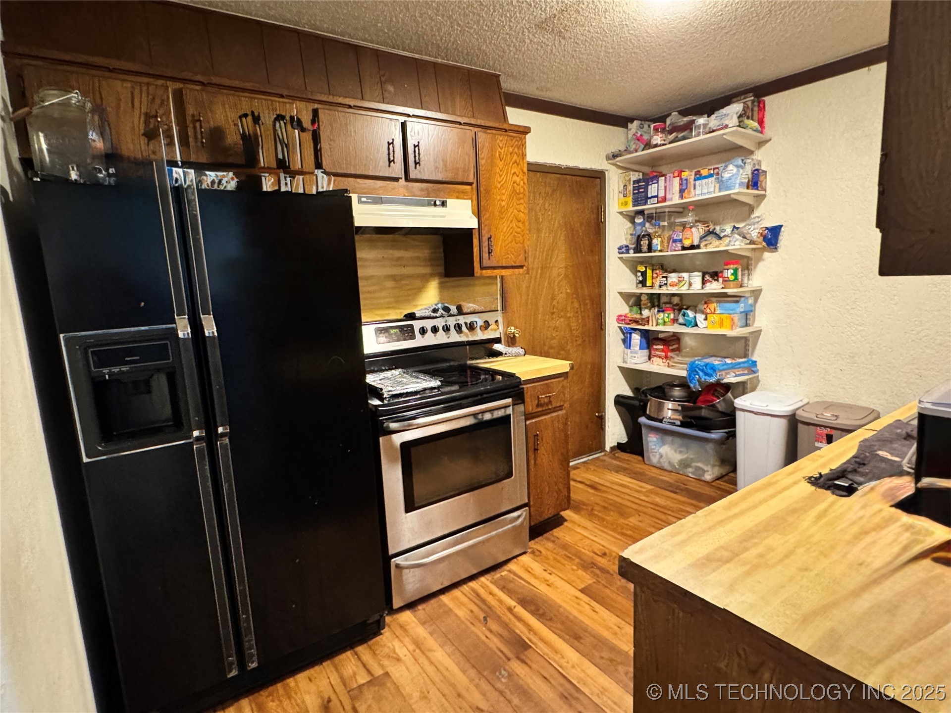 4517 S Gum Avenue Property Photo 7