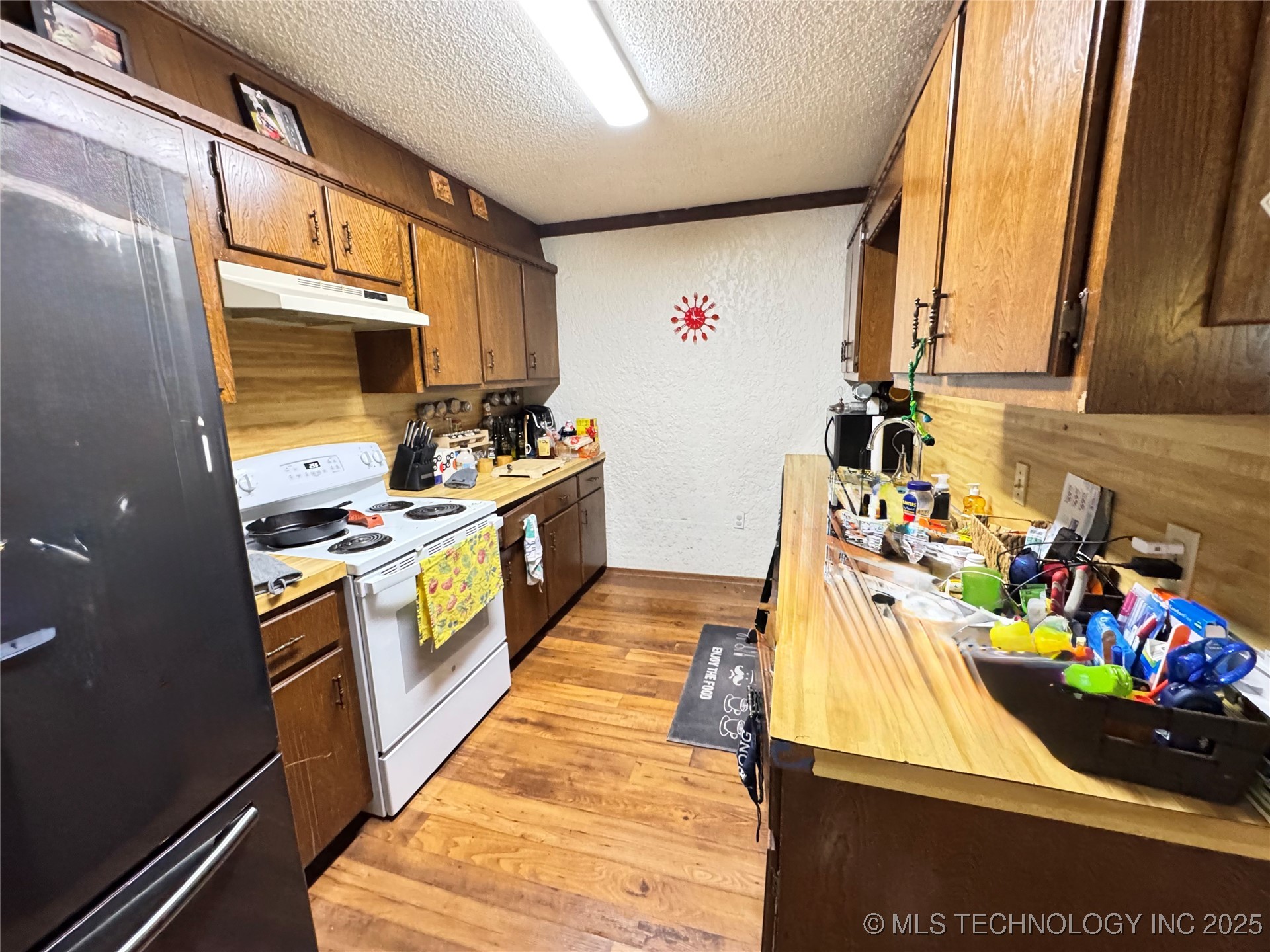 4517 S Gum Avenue Property Photo 8