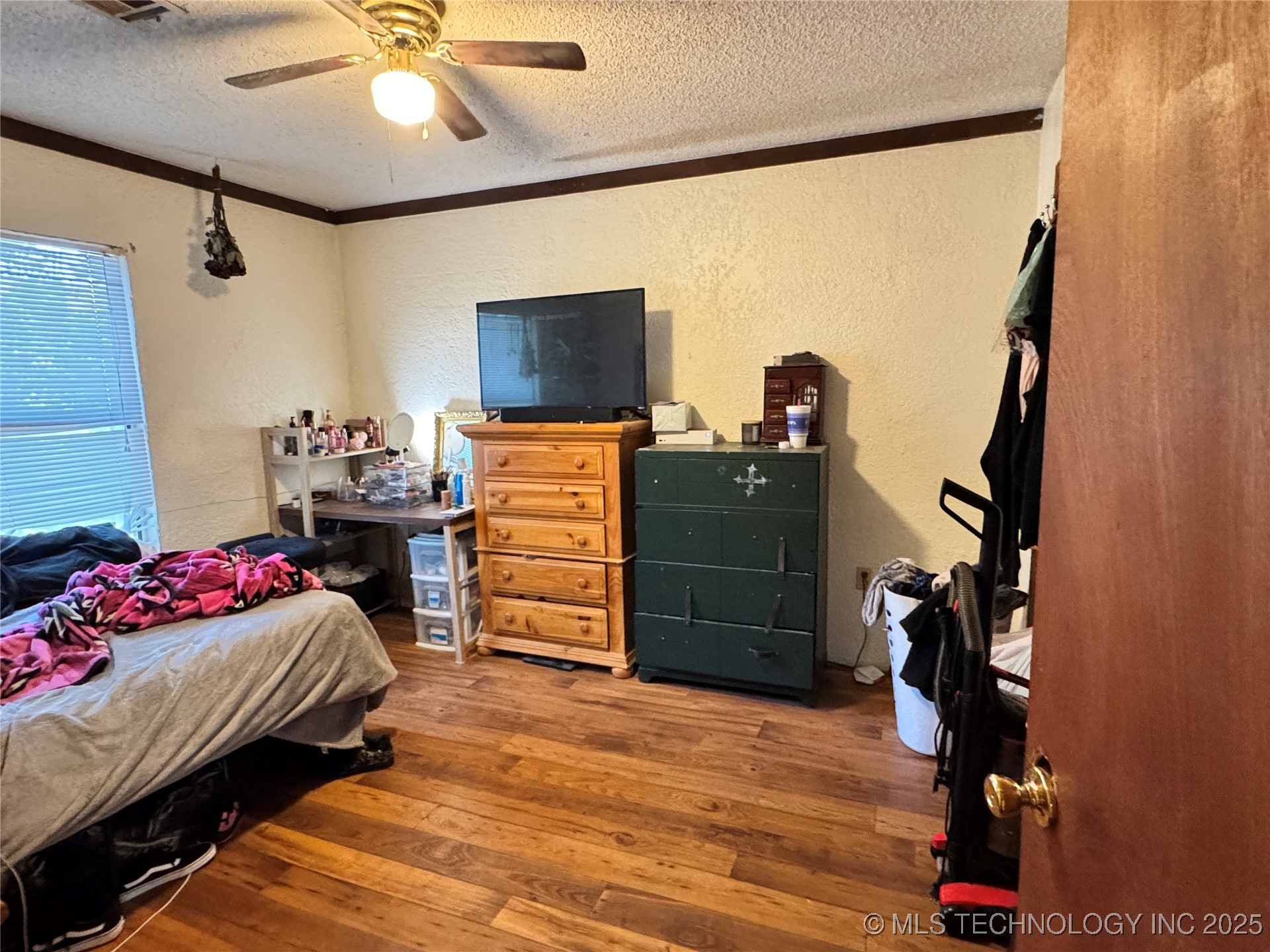 4517 S Gum Avenue Property Photo 12