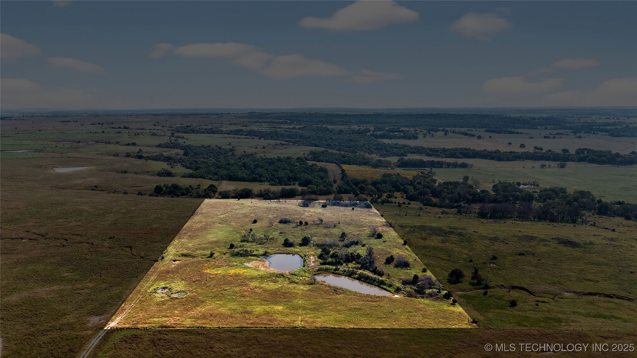 002 230 Road Property Photo 2