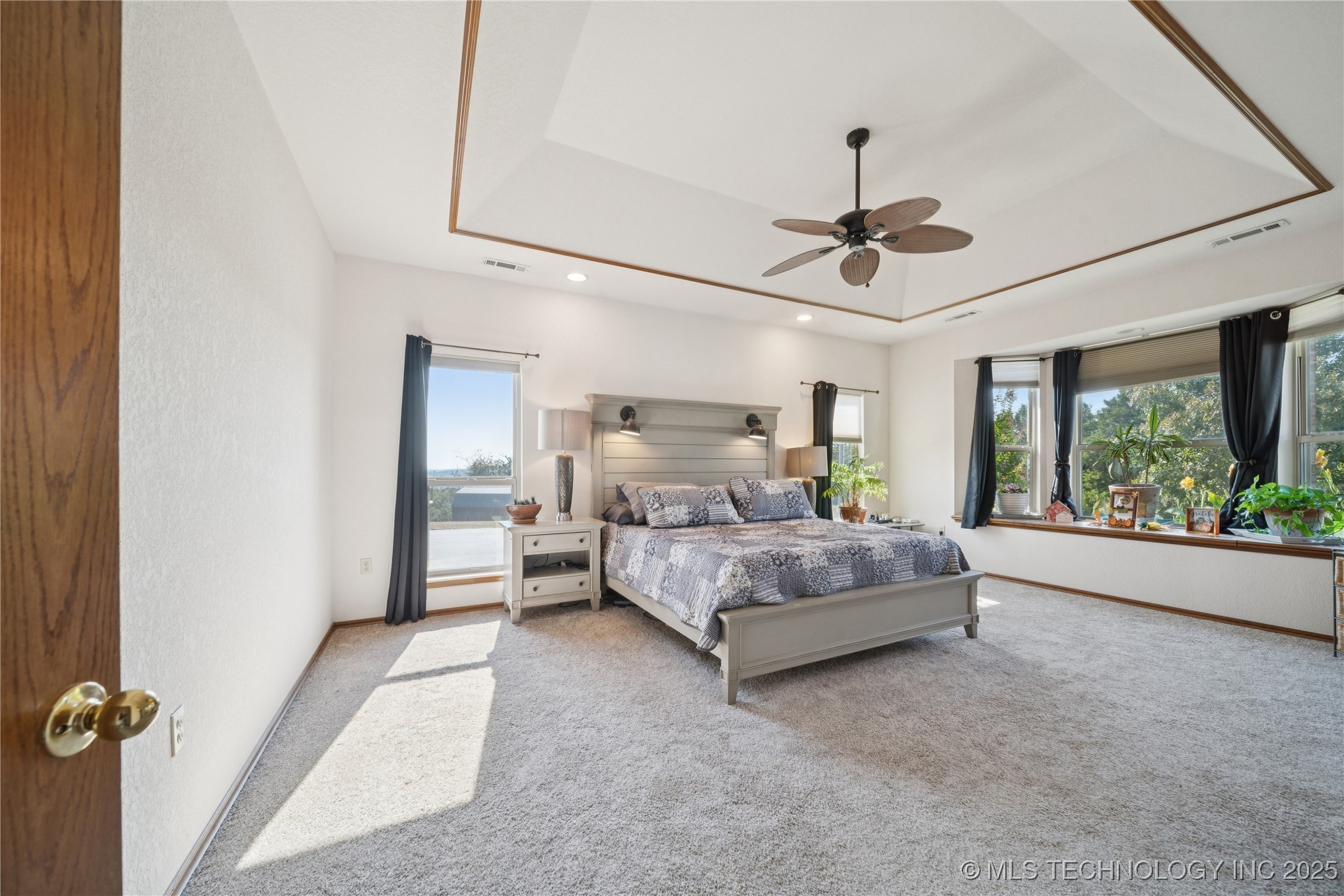 423308 E 1169 Road Property Photo 4