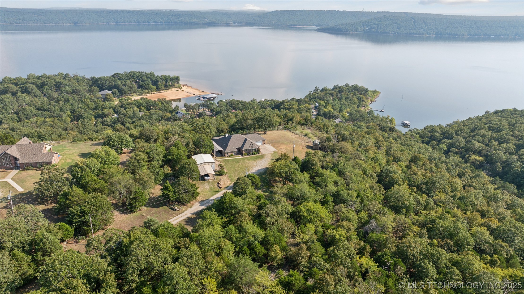 423308 E 1169 Road Property Photo 9