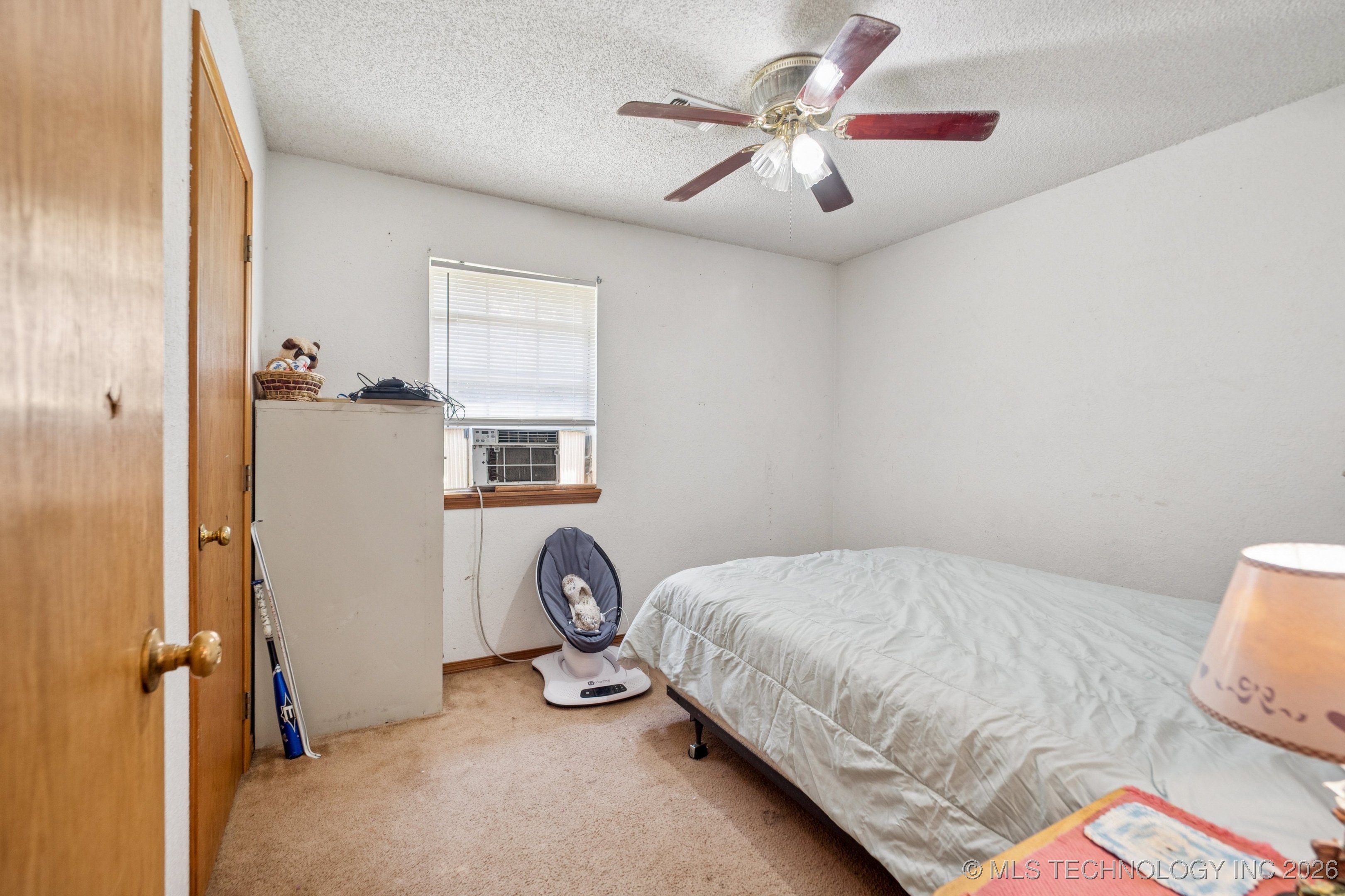 770 Nw Seneca Property Photo 13