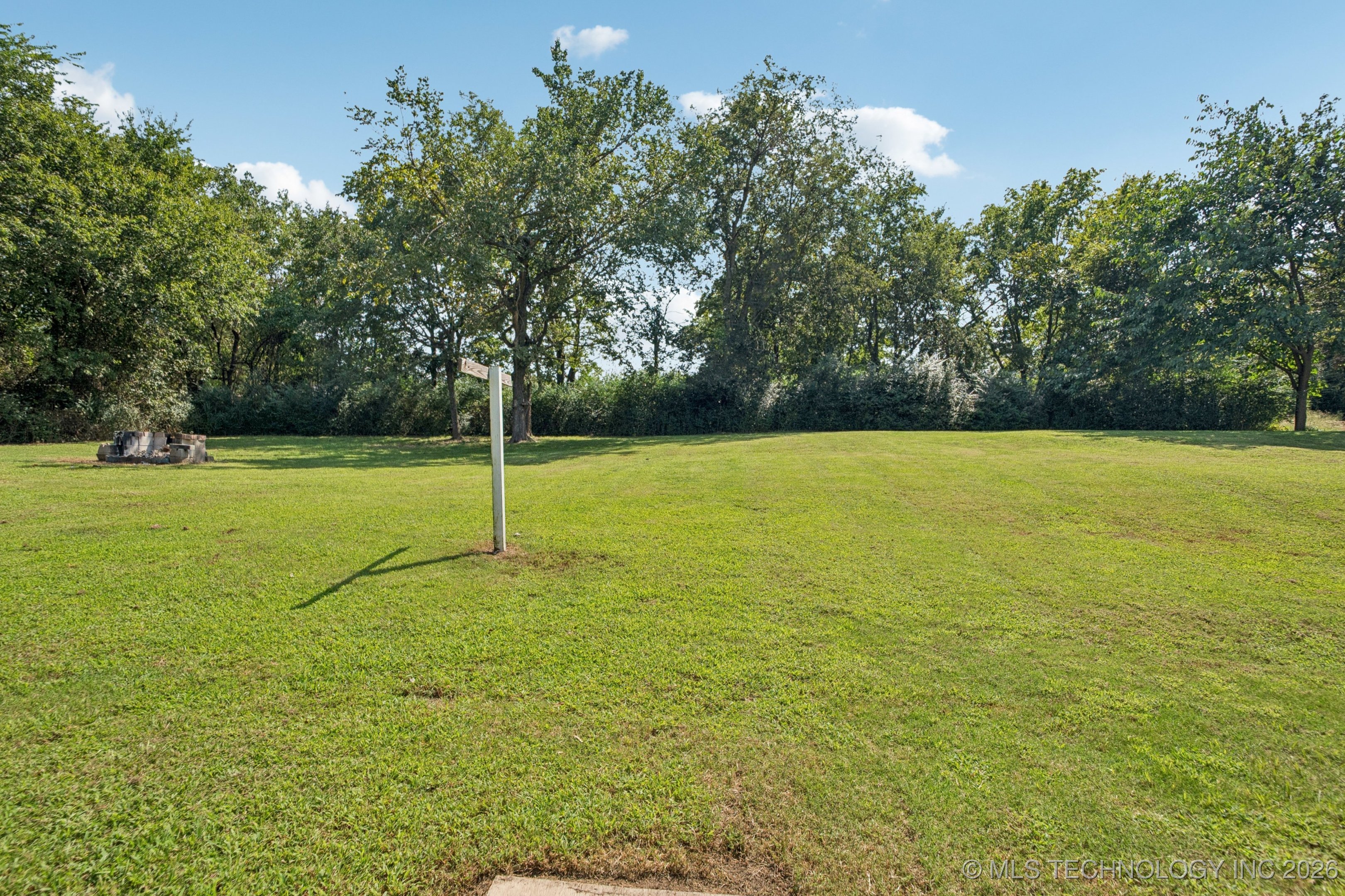 770 Nw Seneca Property Photo 18