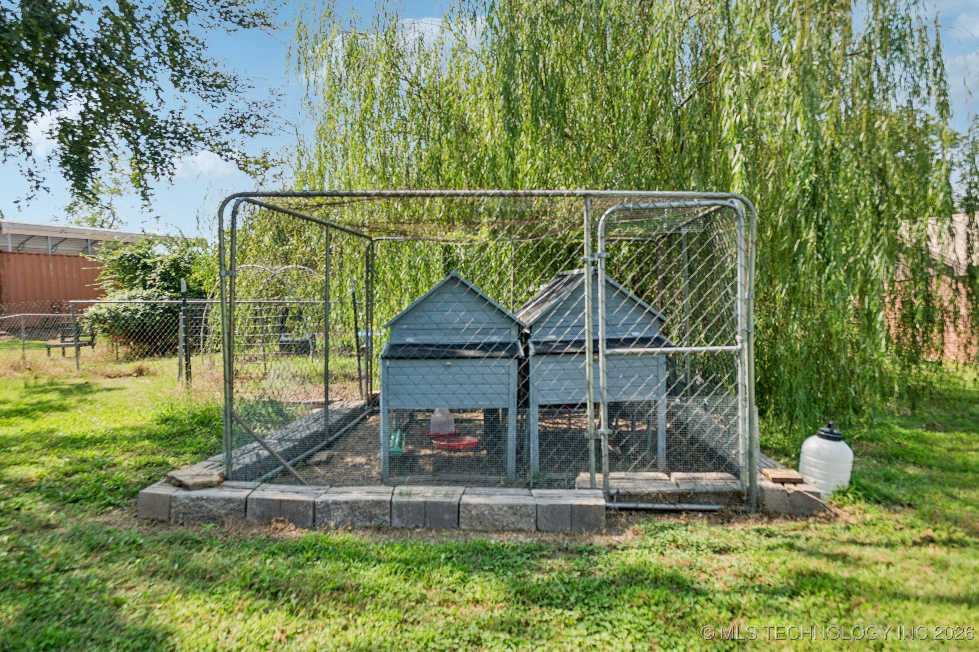 770 Nw Seneca Property Photo 21