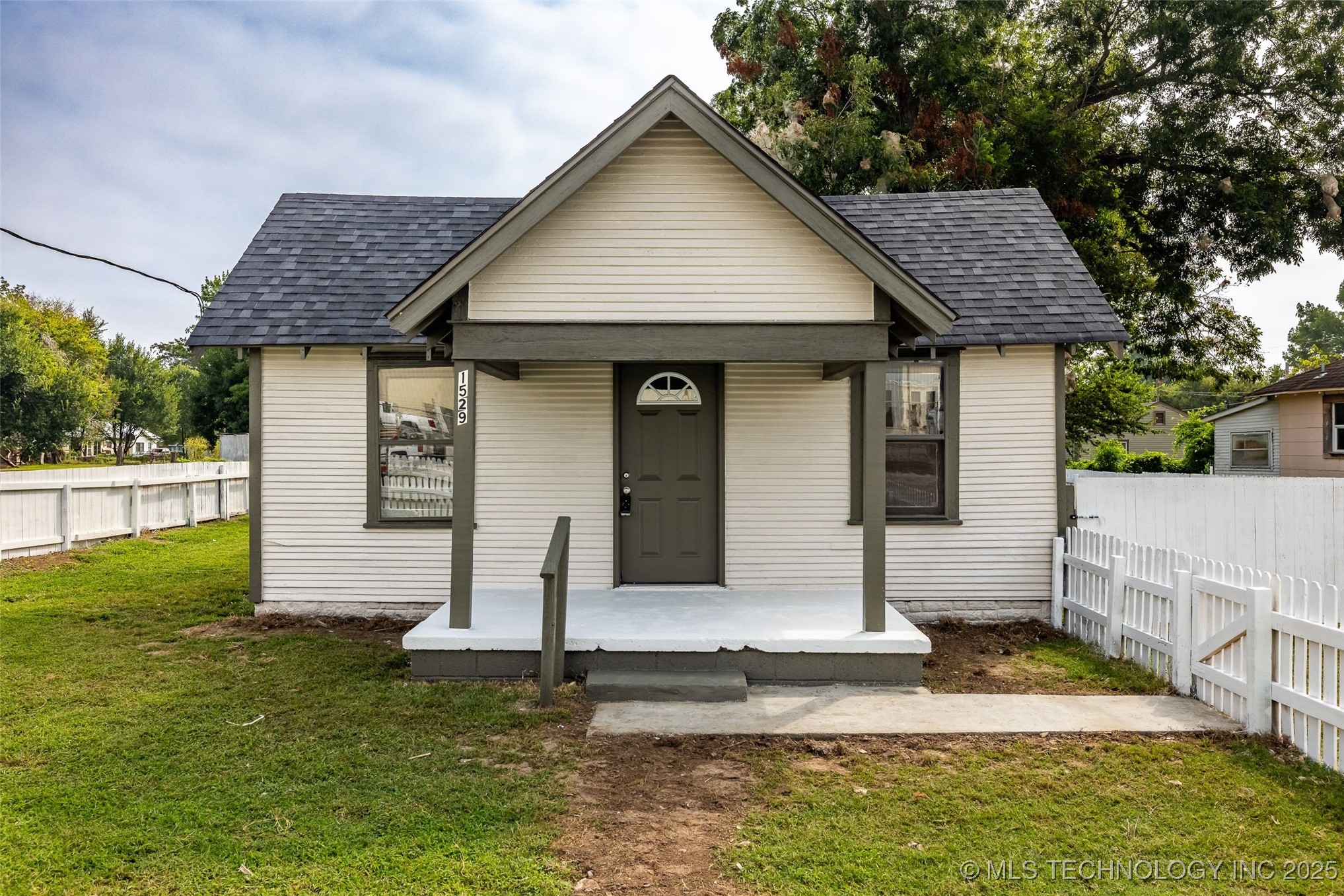 1529 S 81st West Avenue Property Photo 1