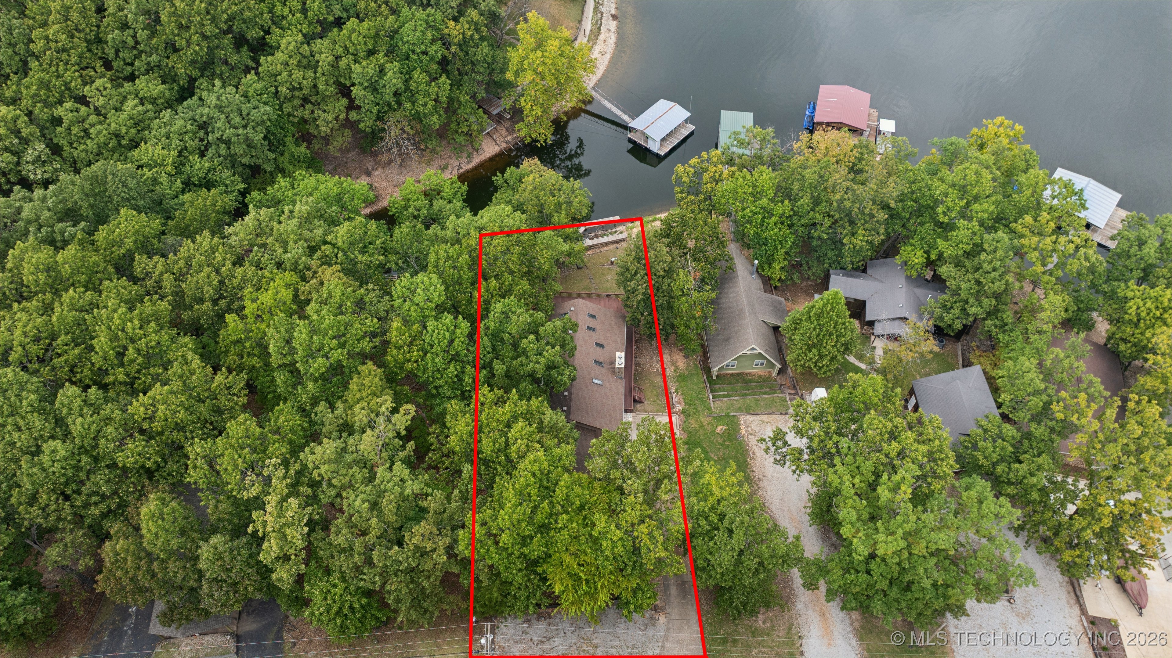 453844 Country Club Trail Property Photo 39