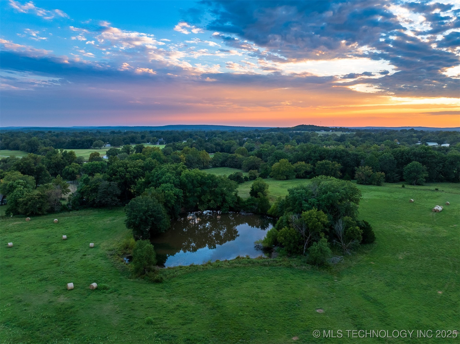 139 E 36th Street Property Photo 10