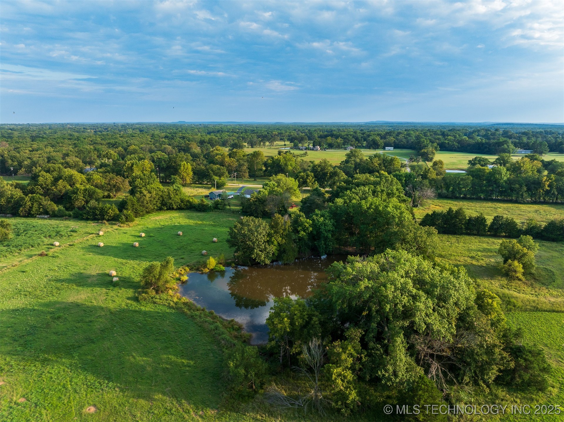 139 E 36th Street Property Photo 32