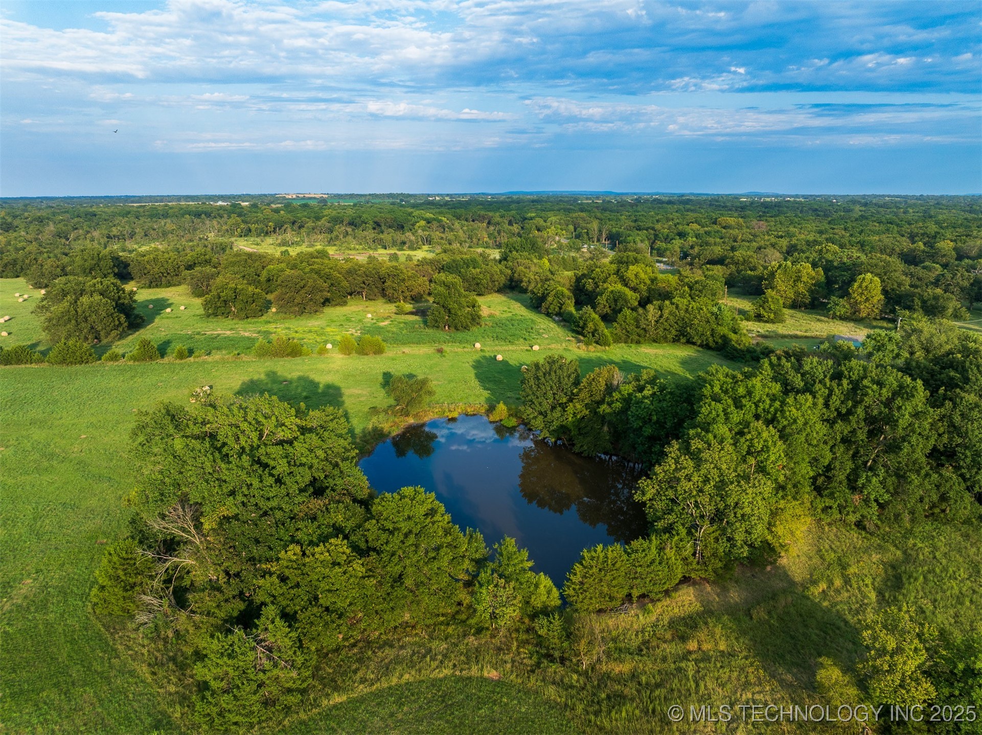139 E 36th Street Property Photo 33