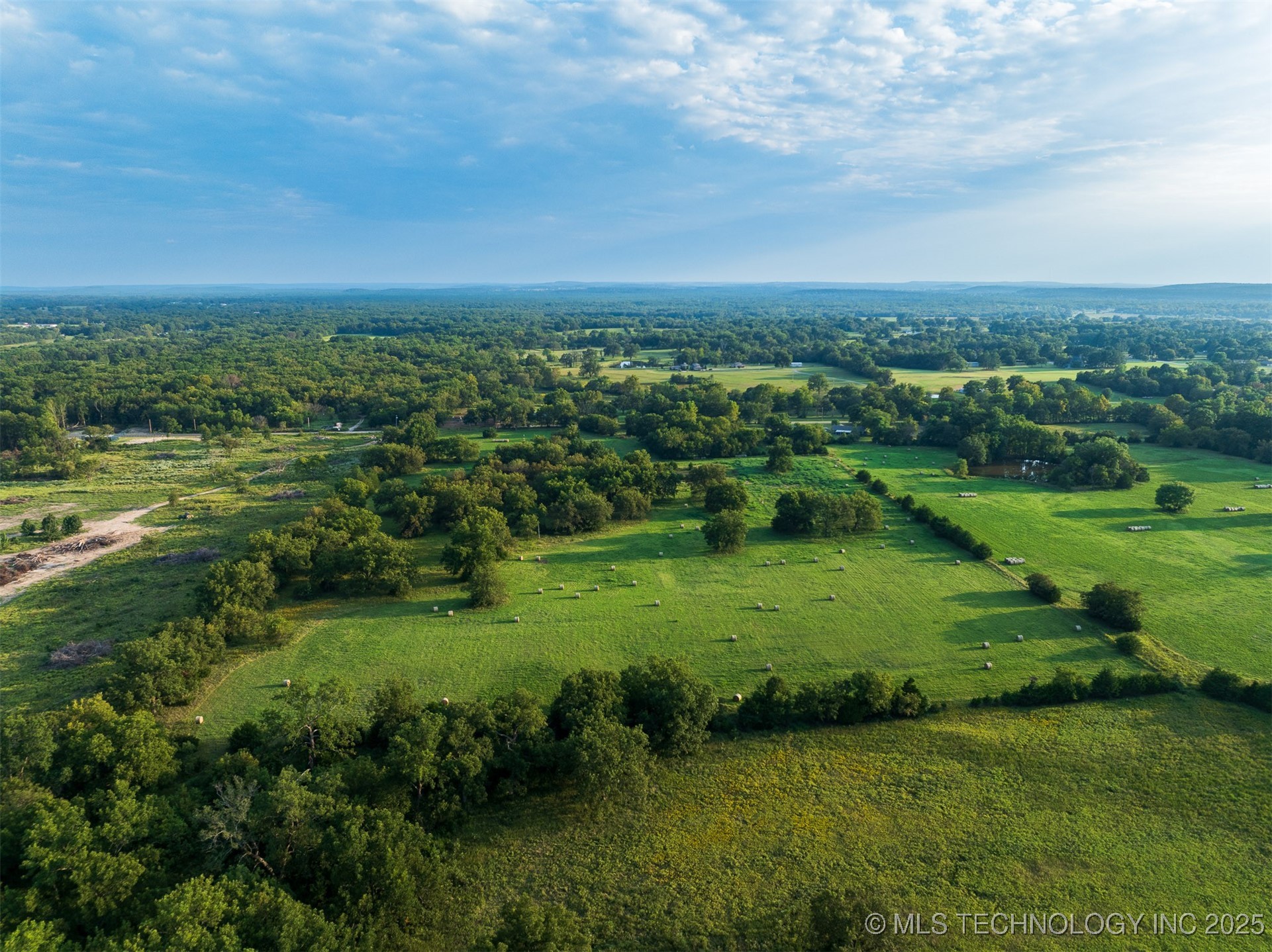 139 E 36th Street Property Photo 43