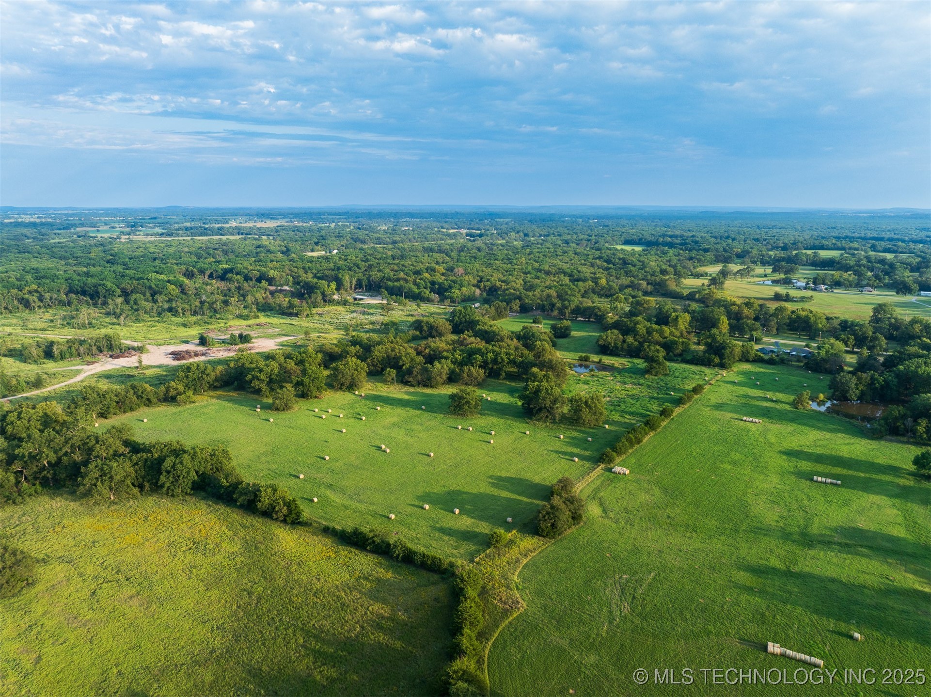 139 E 36th Street Property Photo 44