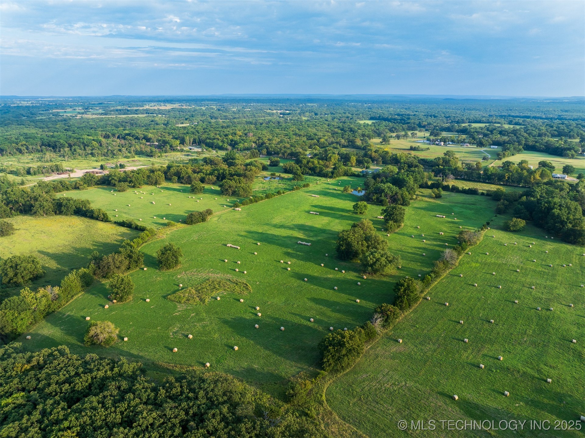 139 E 36th Street Property Photo 45