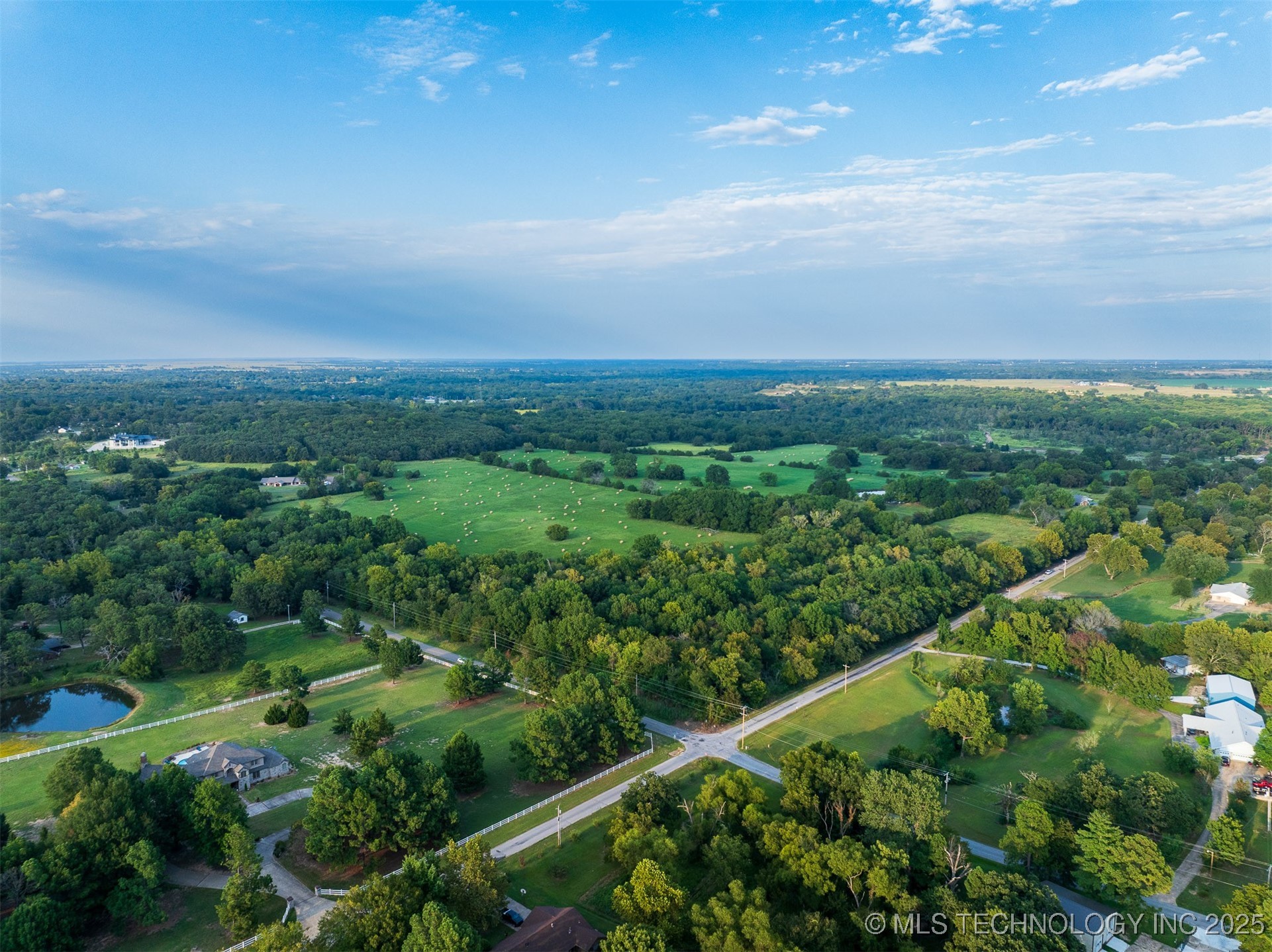 139 E 36th Street Property Photo 49