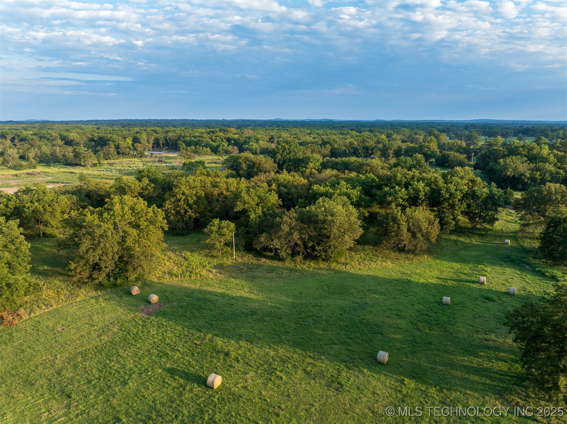 139 E 36th Street Property Photo 58
