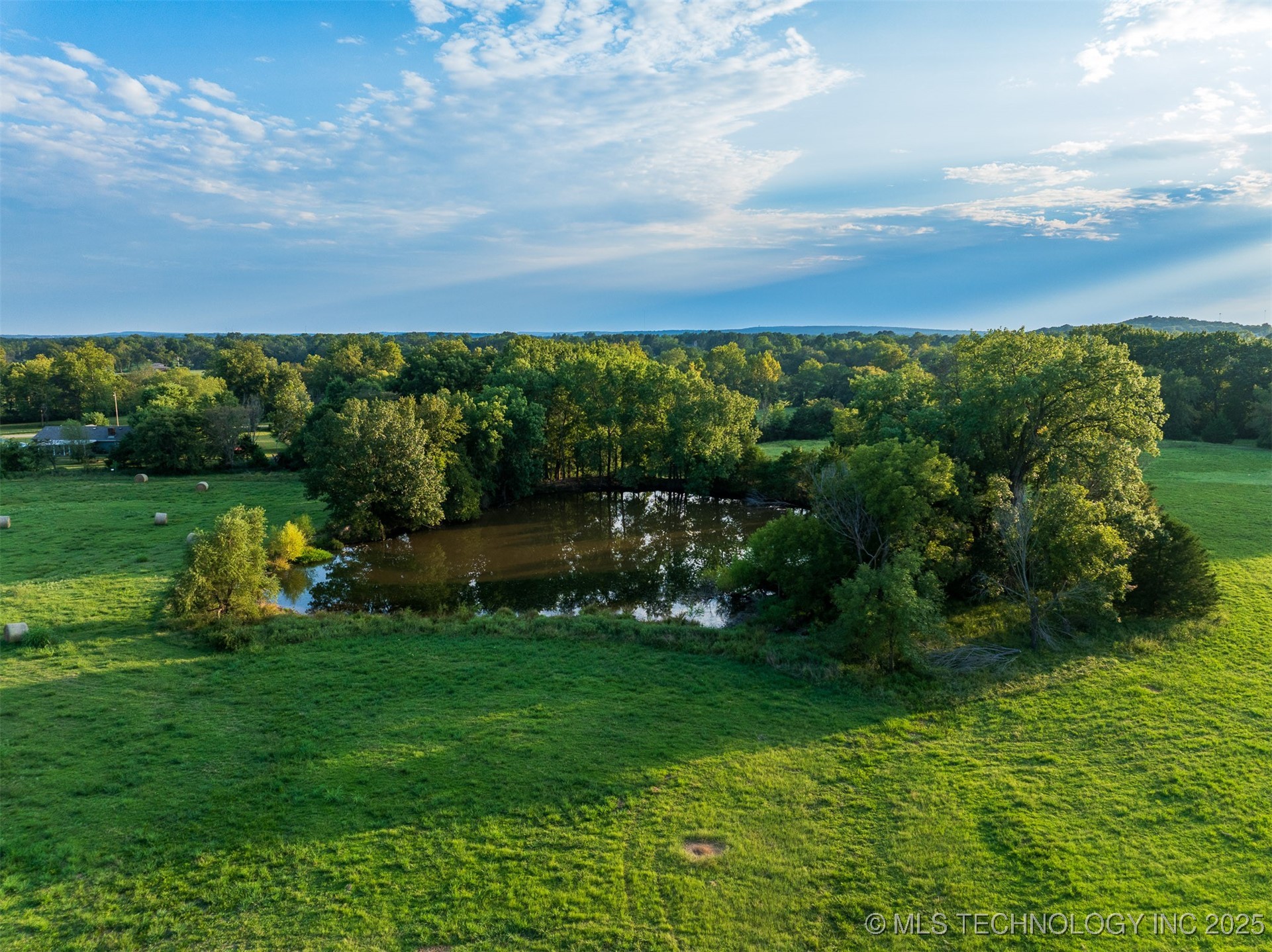 139 E 36th Street Property Photo 60