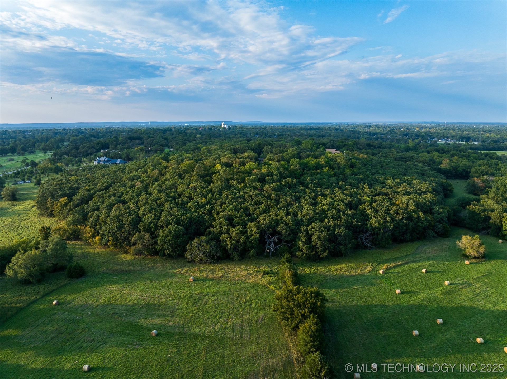 139 E 36th Street Property Photo 63