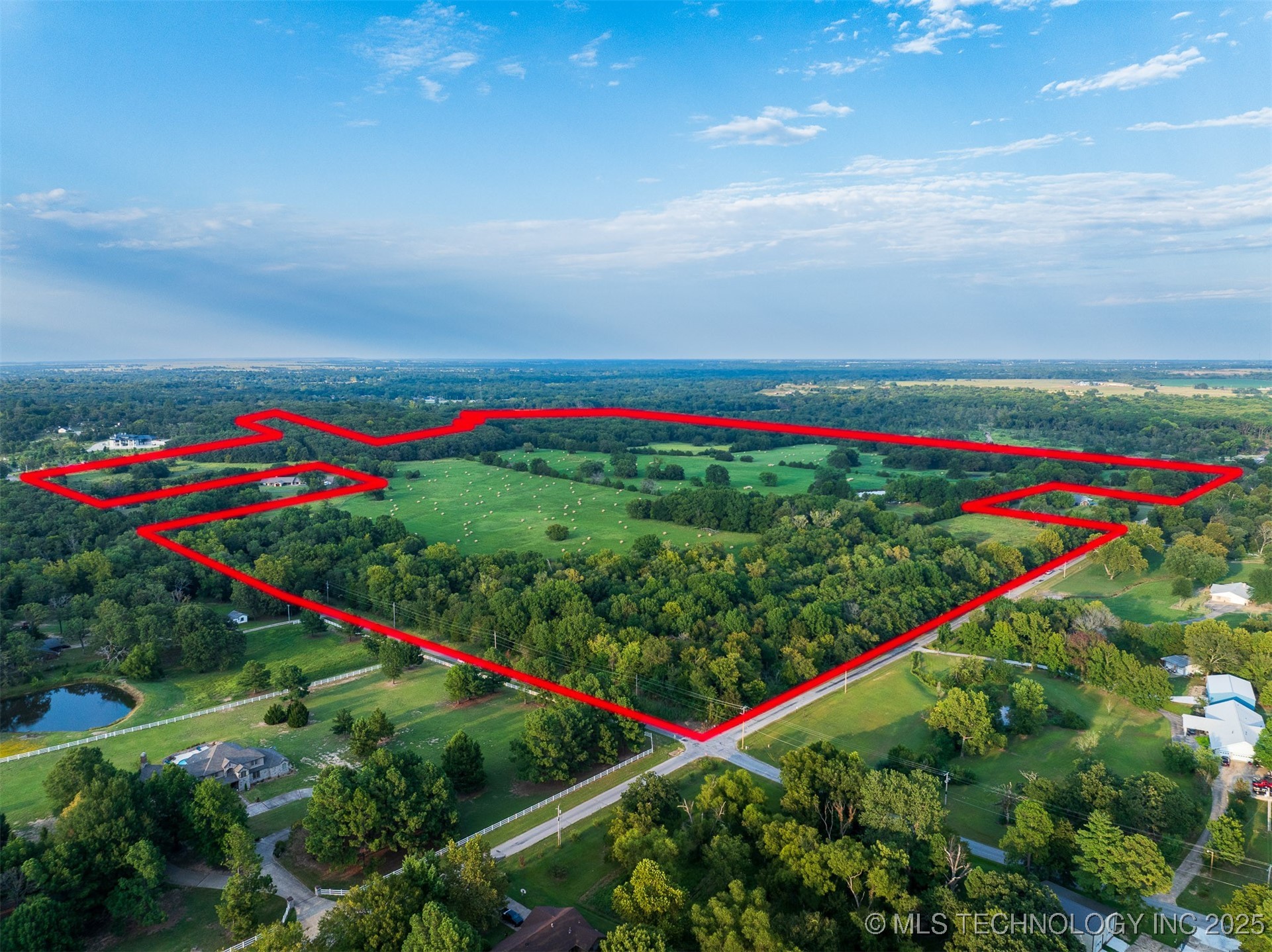 139 E 36th Street Property Photo 65