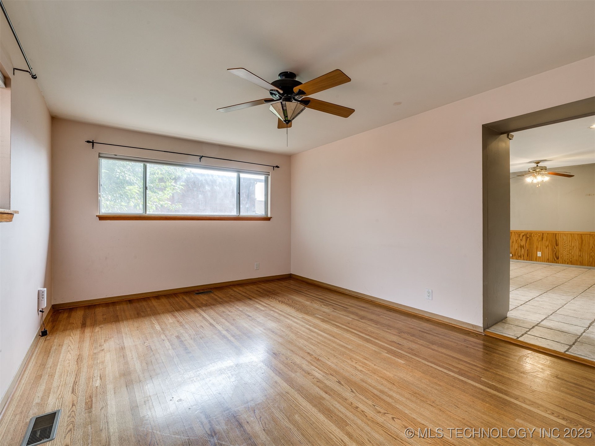 4916 E 27th Place Property Photo 25