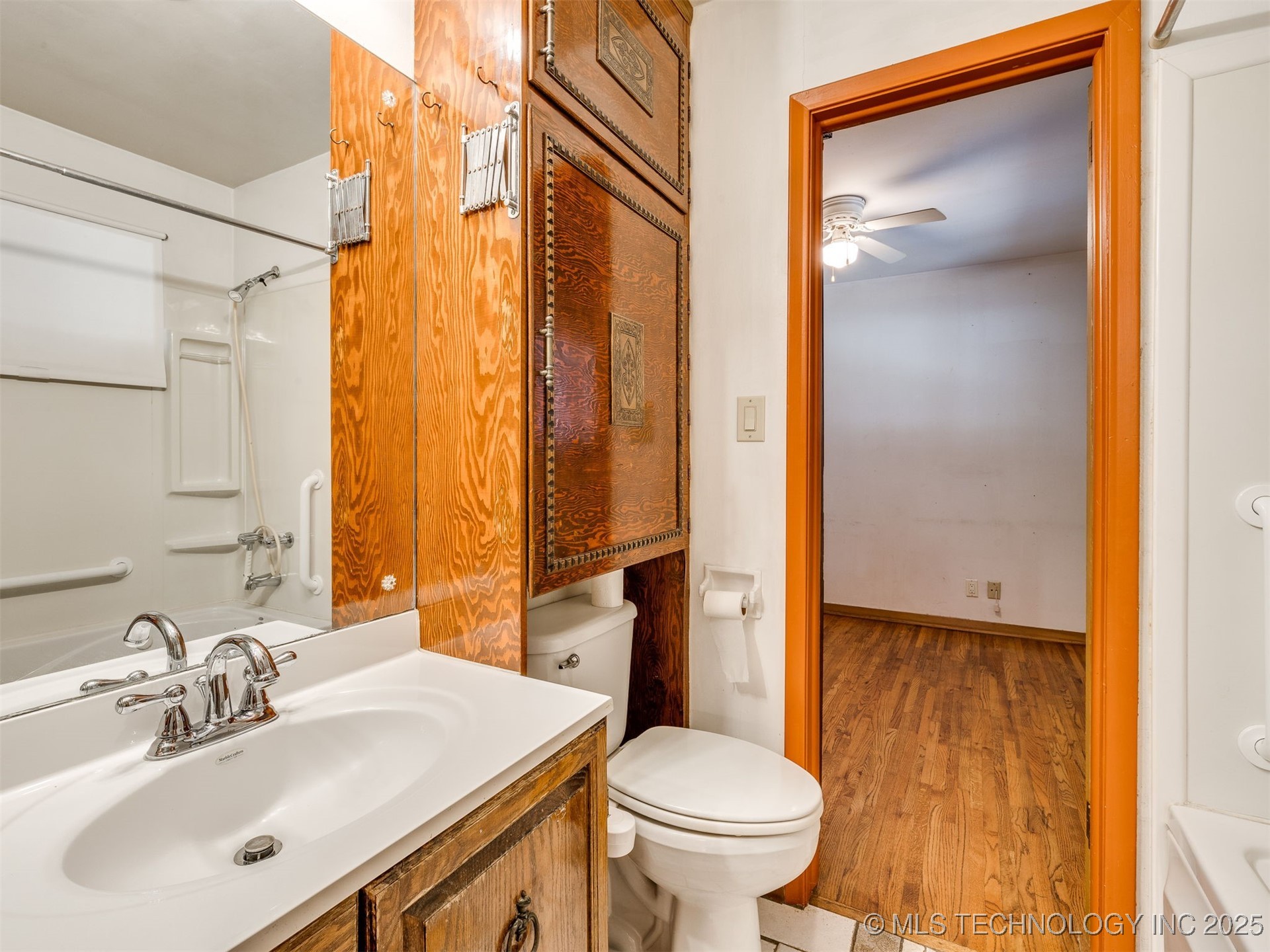 4916 E 27th Place Property Photo 39