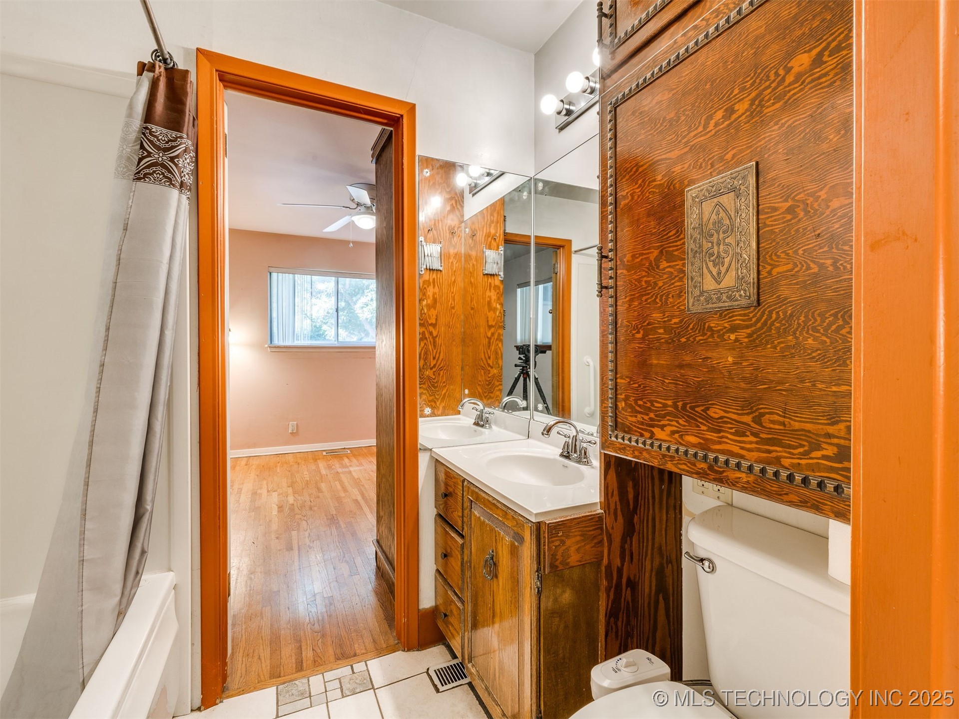 4916 E 27th Place Property Photo 41