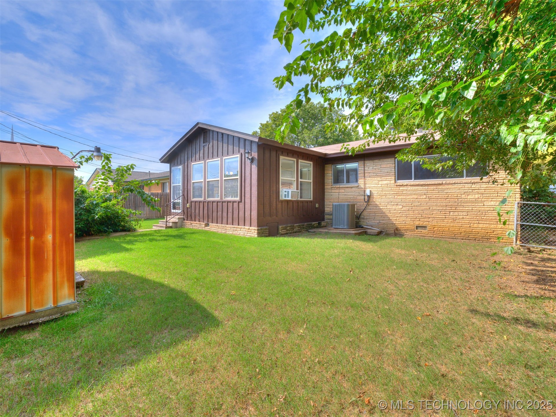 4916 E 27th Place Property Photo 45