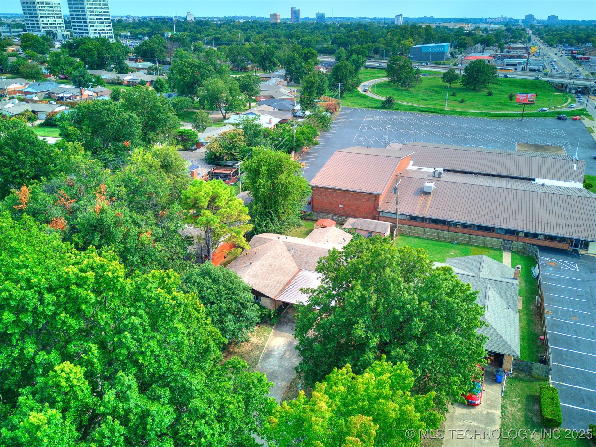 4916 E 27th Place Property Photo 51