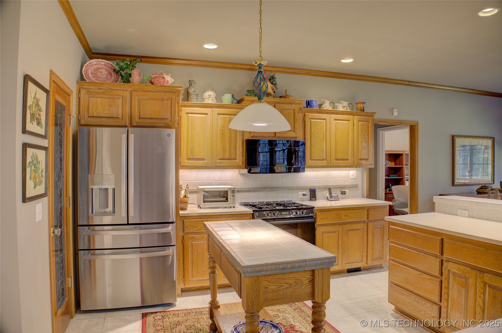 1414 N Birch Avenue Property Photo 19