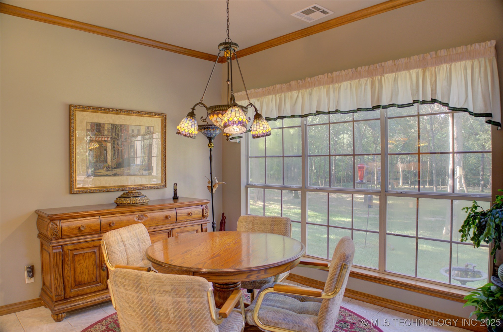 1414 N Birch Avenue Property Photo 28