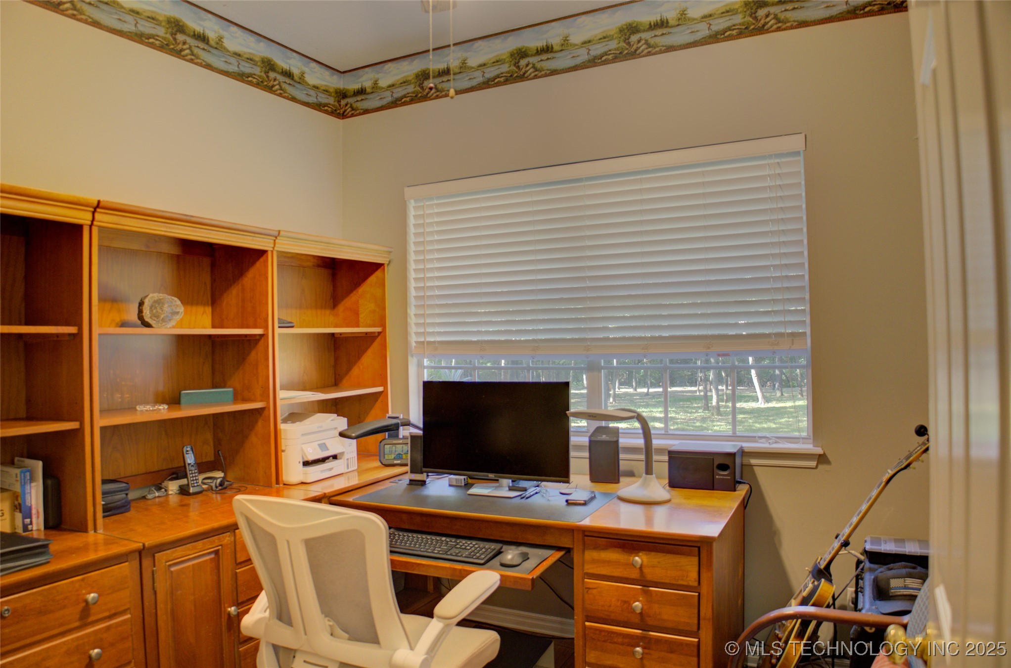 1414 N Birch Avenue Property Photo 34