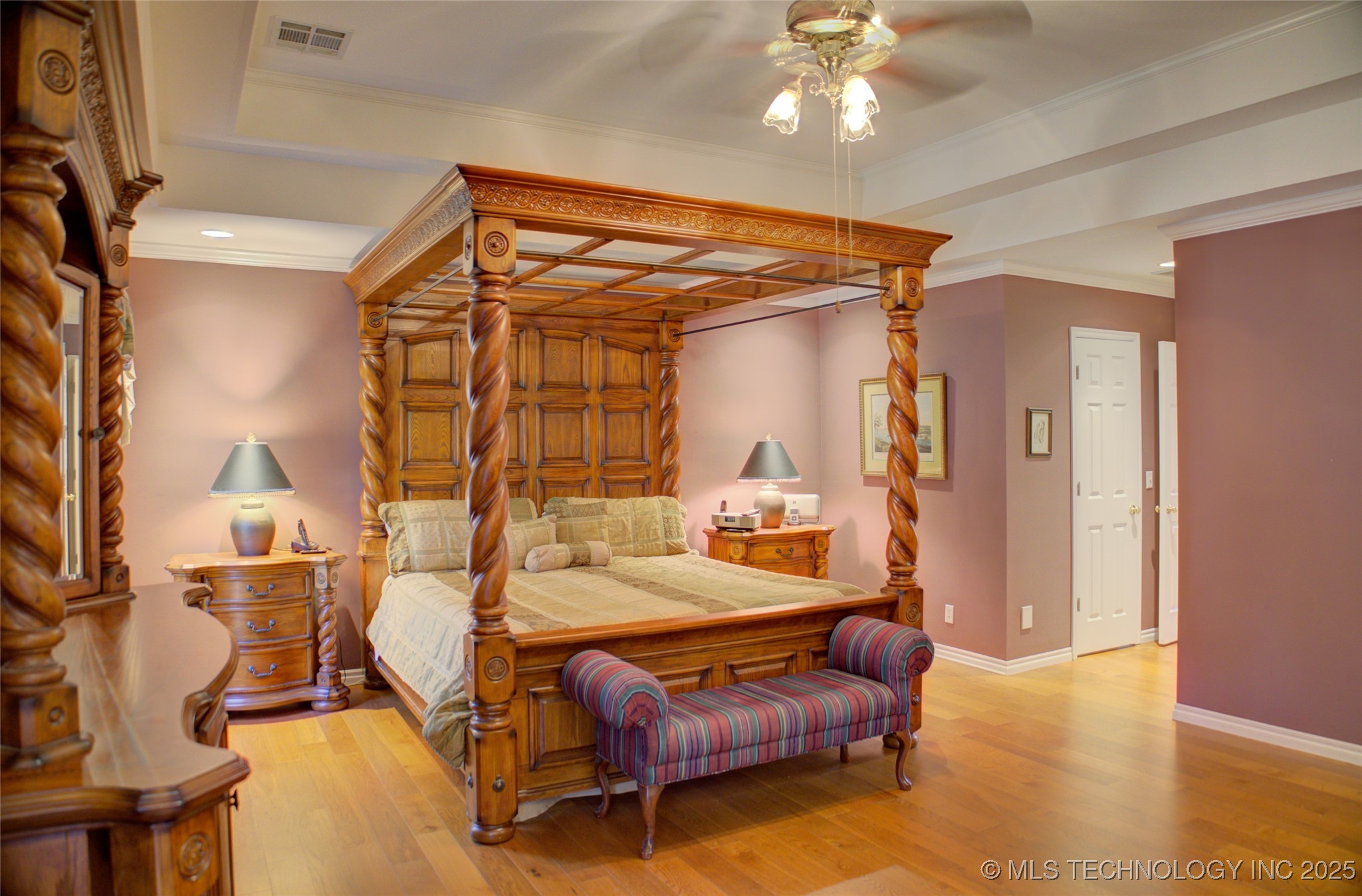 1414 N Birch Avenue Property Photo 35