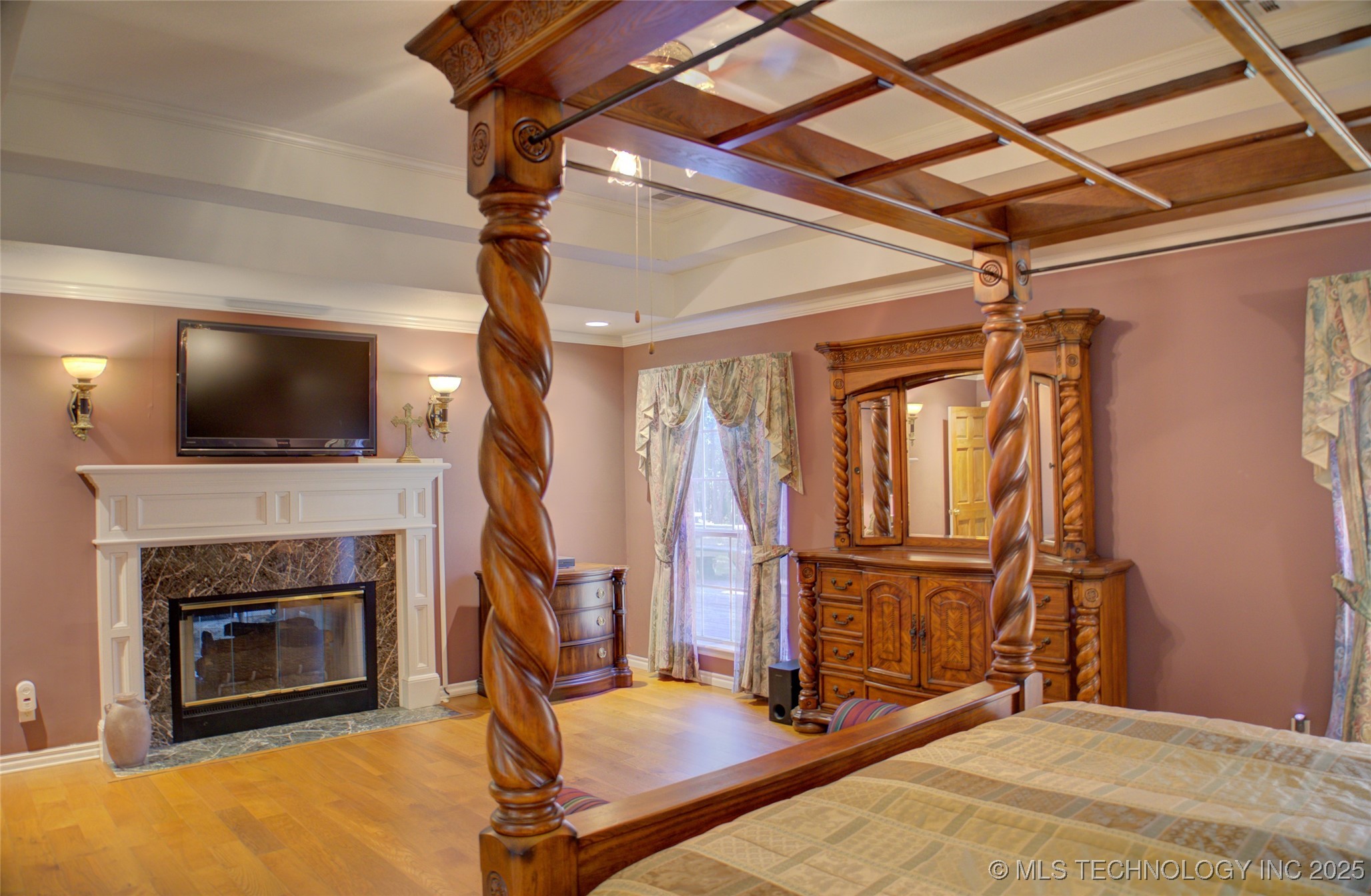 1414 N Birch Avenue Property Photo 37