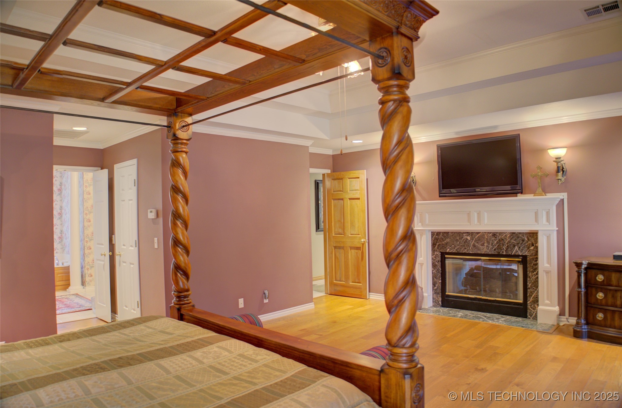 1414 N Birch Avenue Property Photo 38