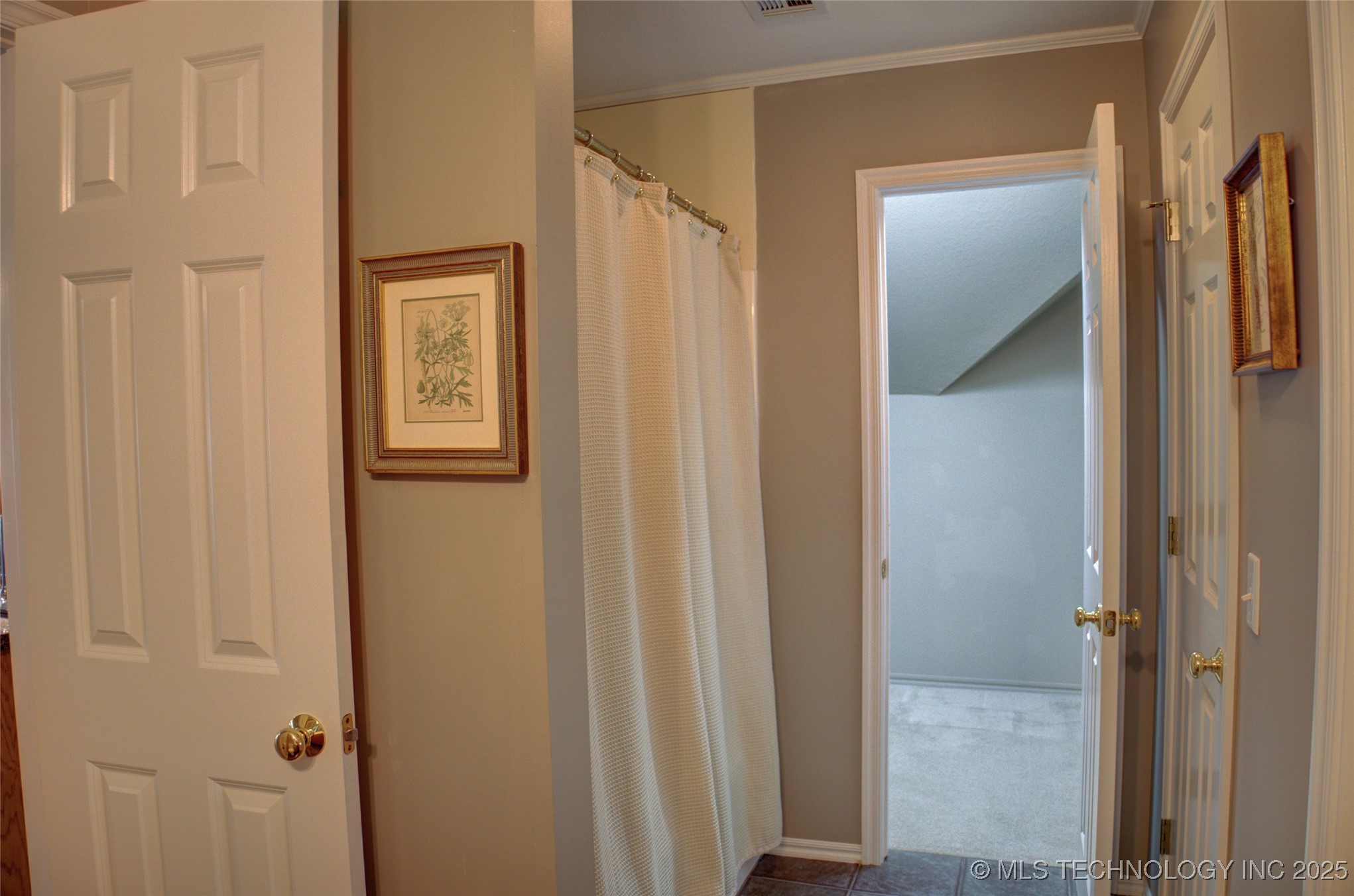 1414 N Birch Avenue Property Photo 58