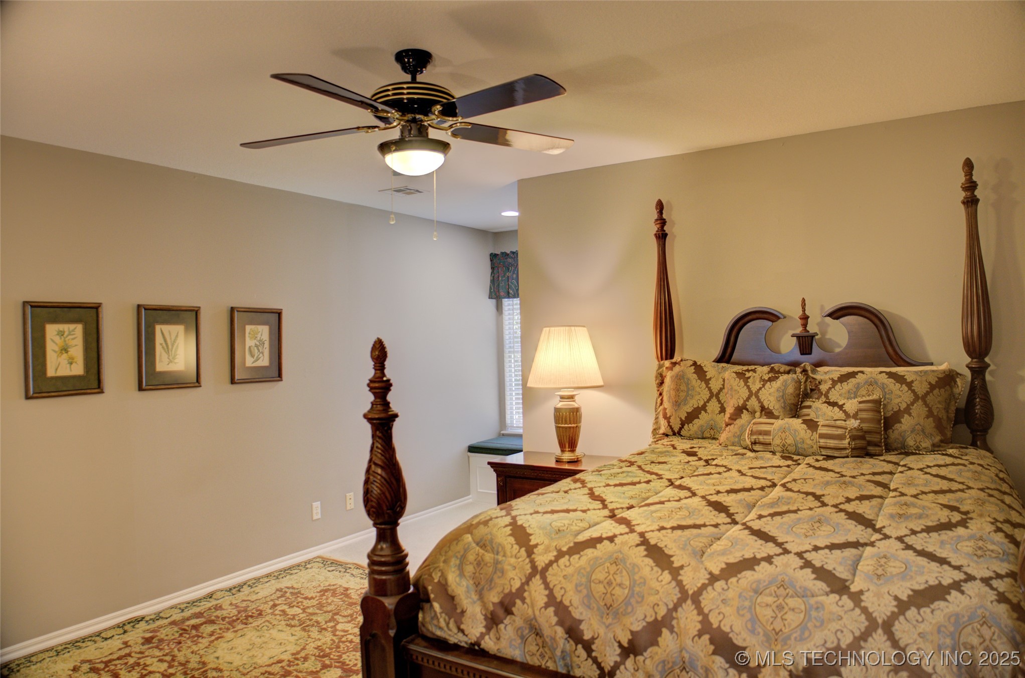 1414 N Birch Avenue Property Photo 61