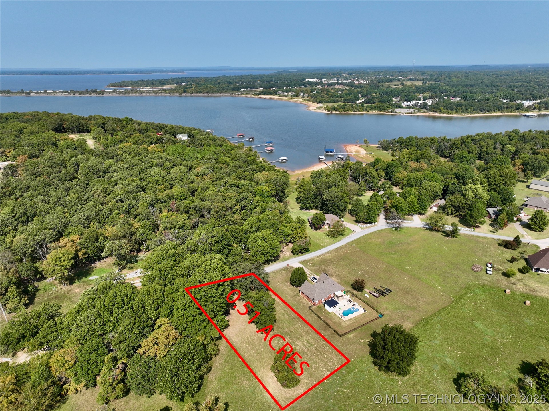 04 Meadowood Property Photo 1