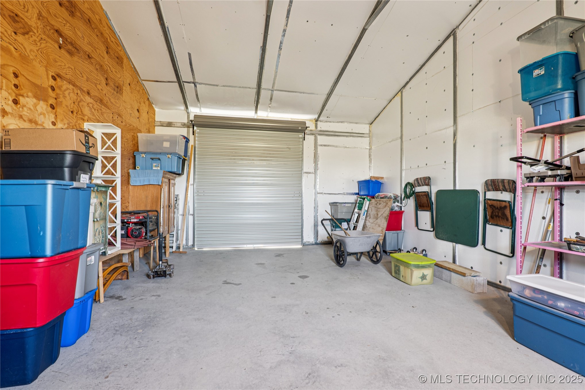 438347 E 330 Road Property Photo 29