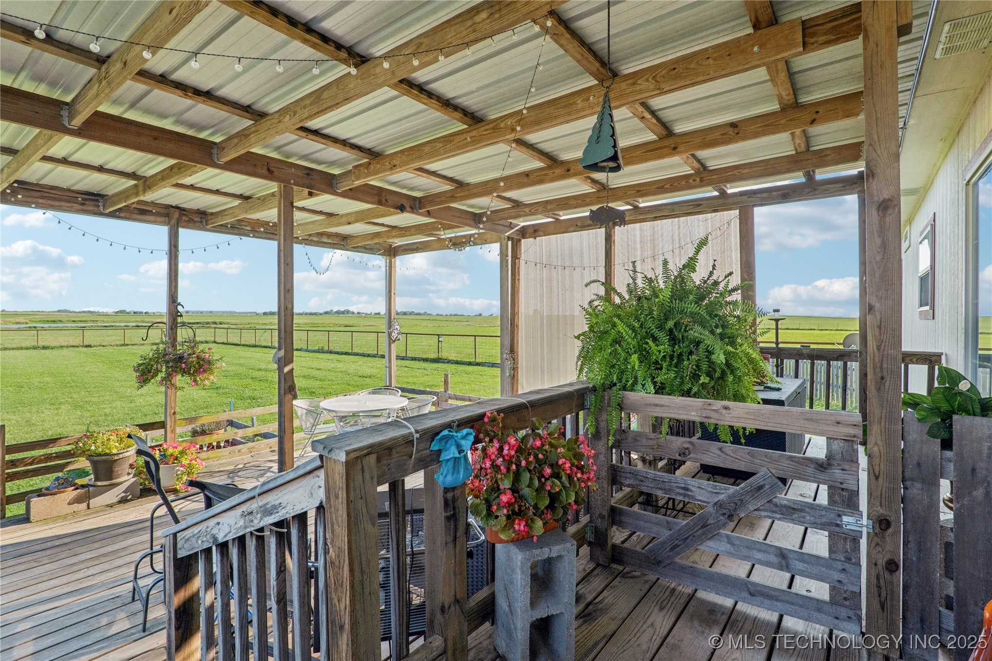 438347 E 330 Road Property Photo 30