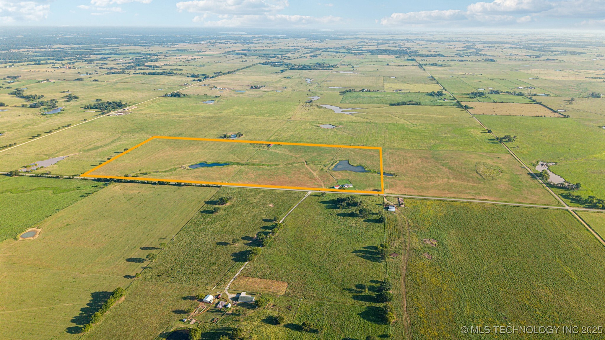 438347 E 330 Road Property Photo 35