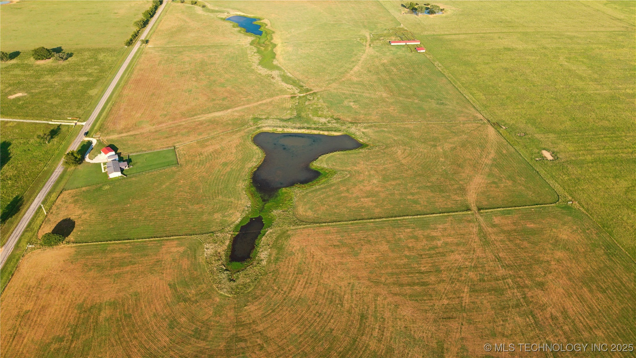 438347 E 330 Road Property Photo 38