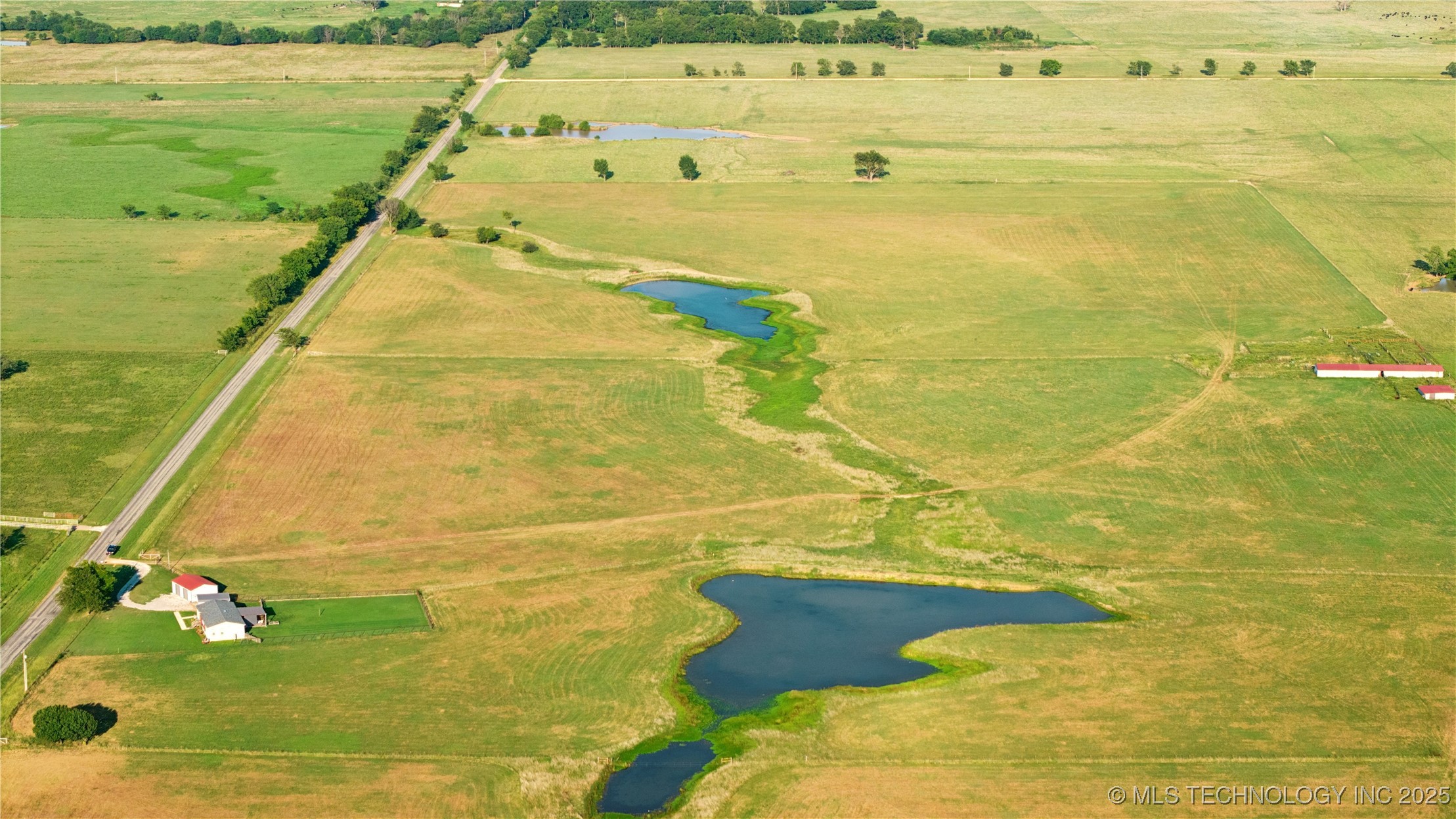 438347 E 330 Road Property Photo 40