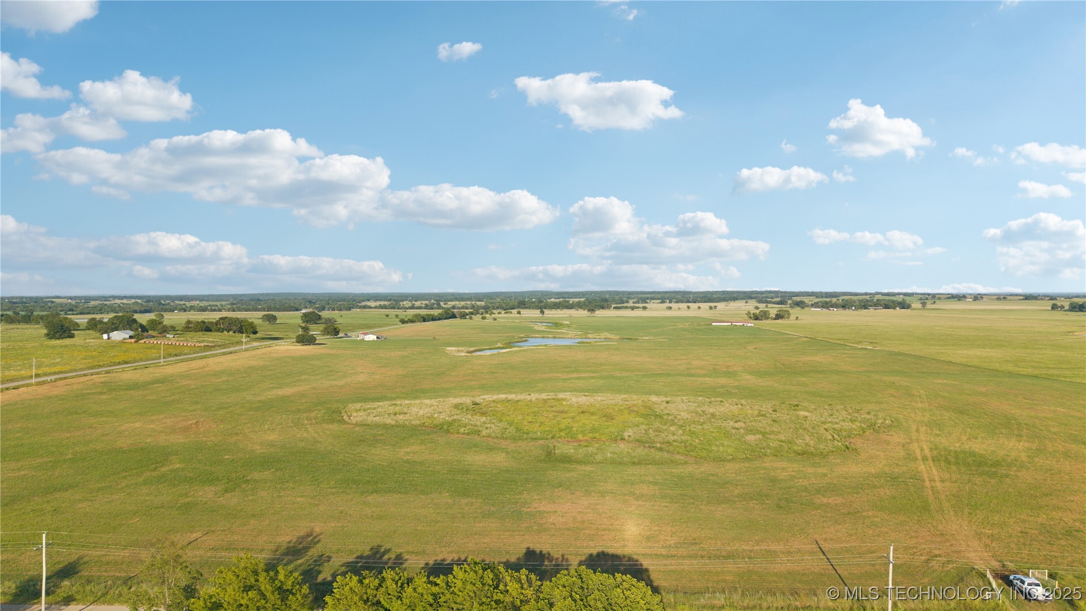 438347 E 330 Road Property Photo 45