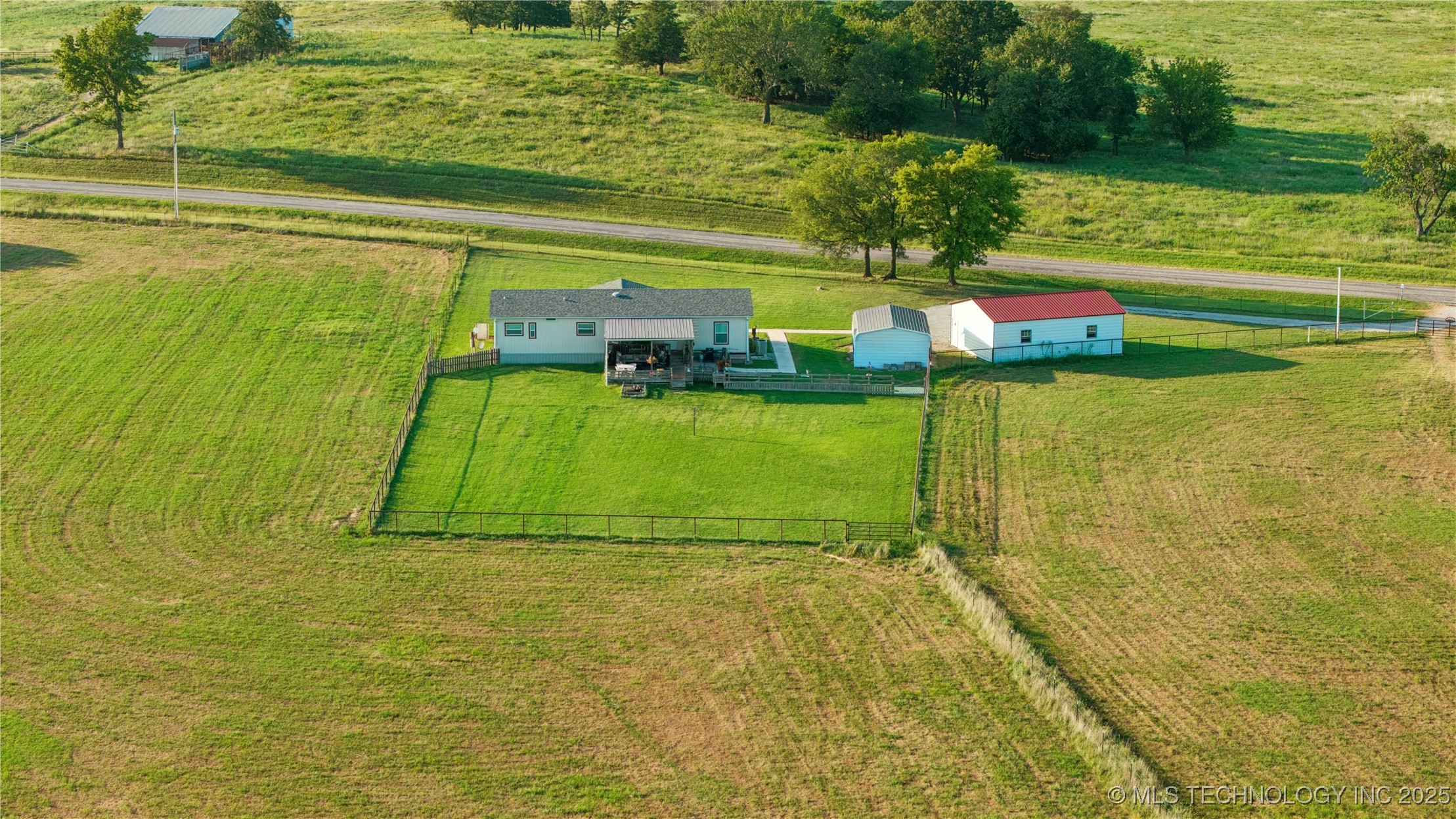 438347 E 330 Road Property Photo 46